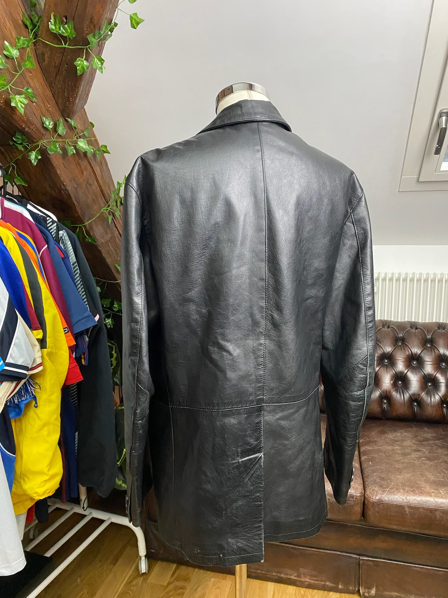 REAL LEATHER COAT (M)