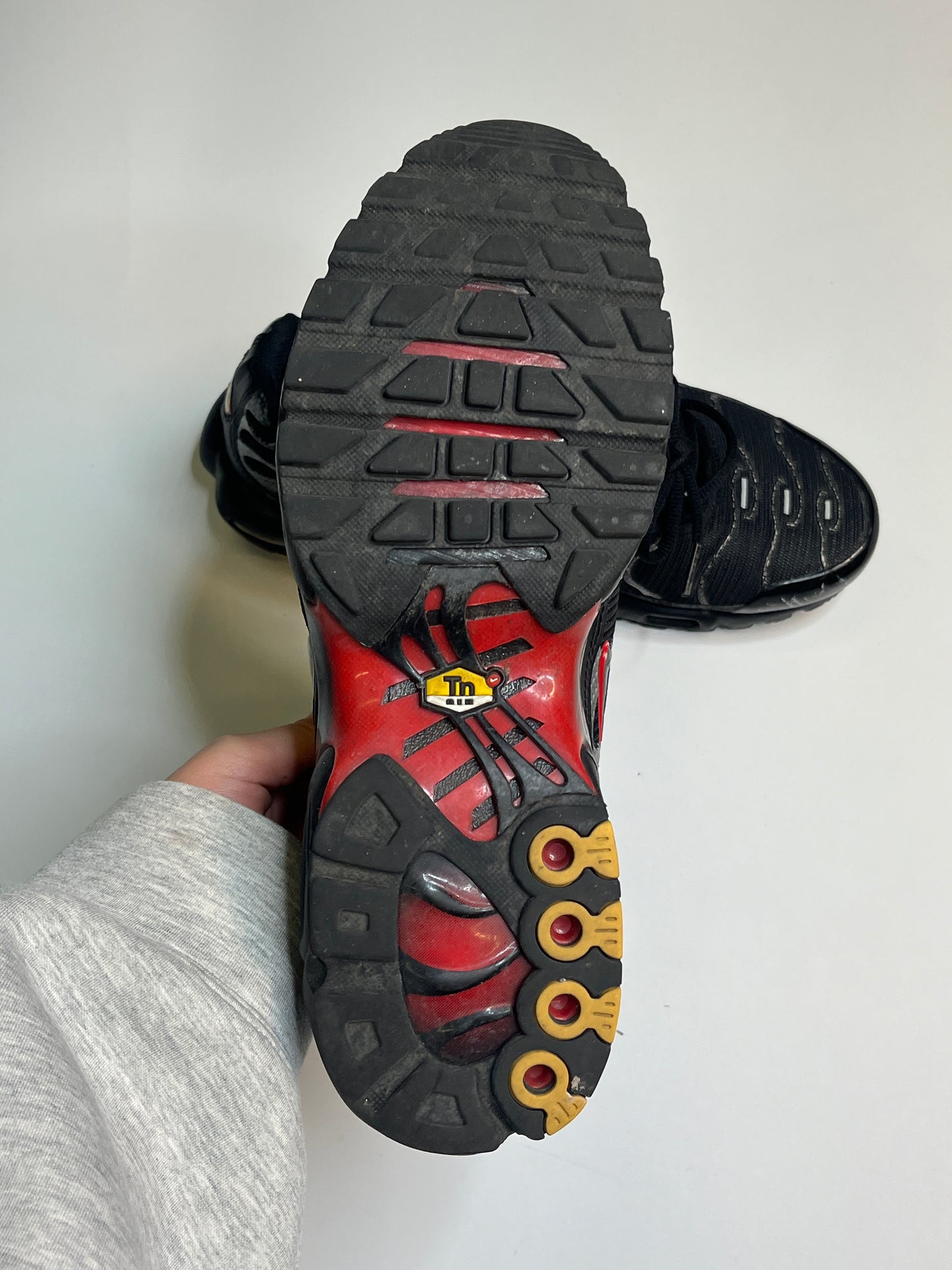 NIKE TN "PREMIUM BRED" (42)