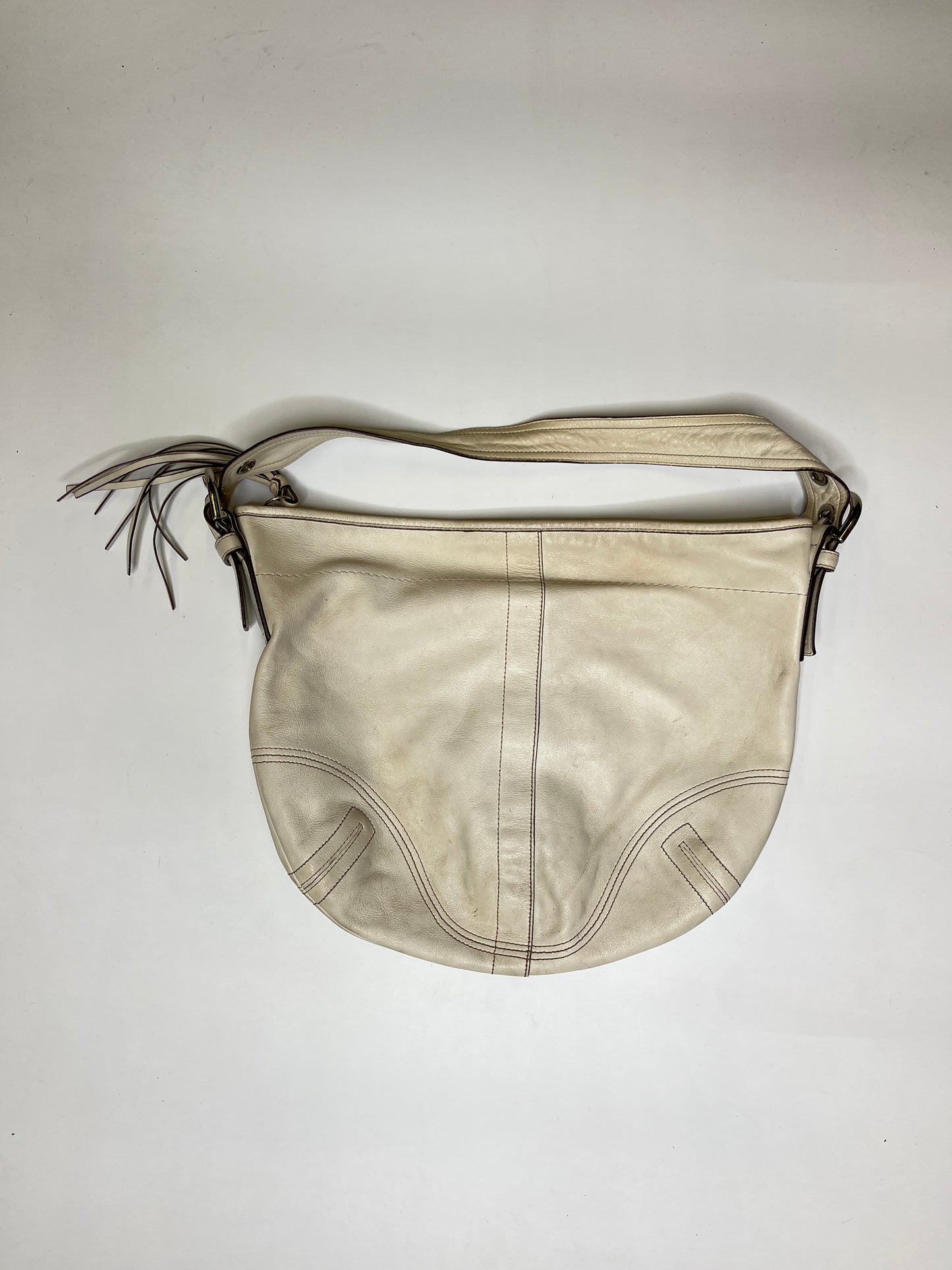 WHITE LEATHER COACH PURSE