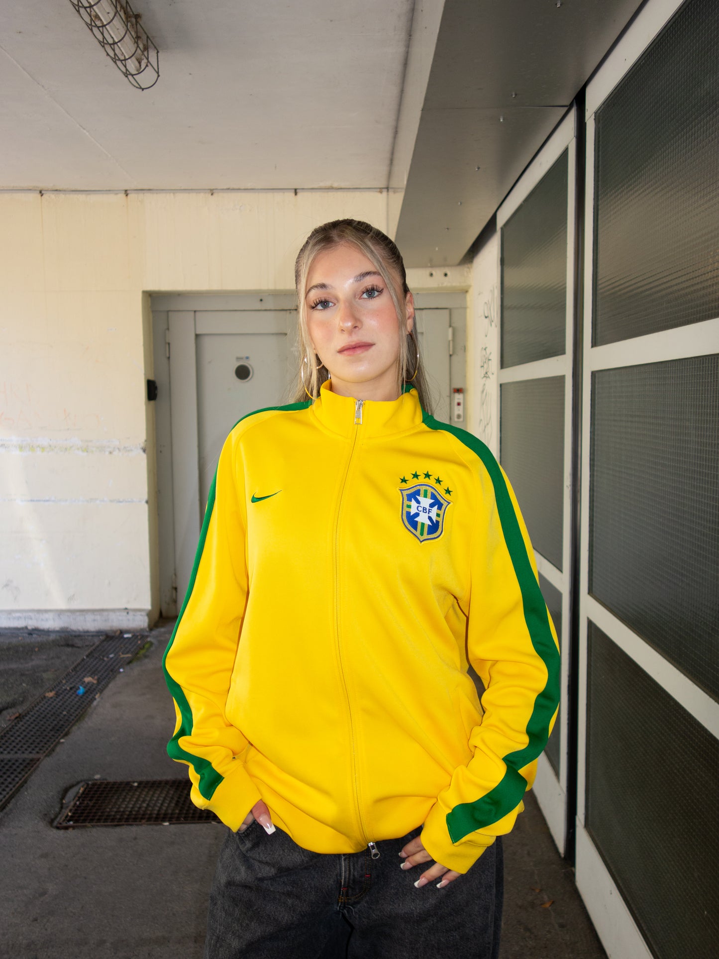 RARE 2013/14 NIKE BRASIL ZIPPER (XL)