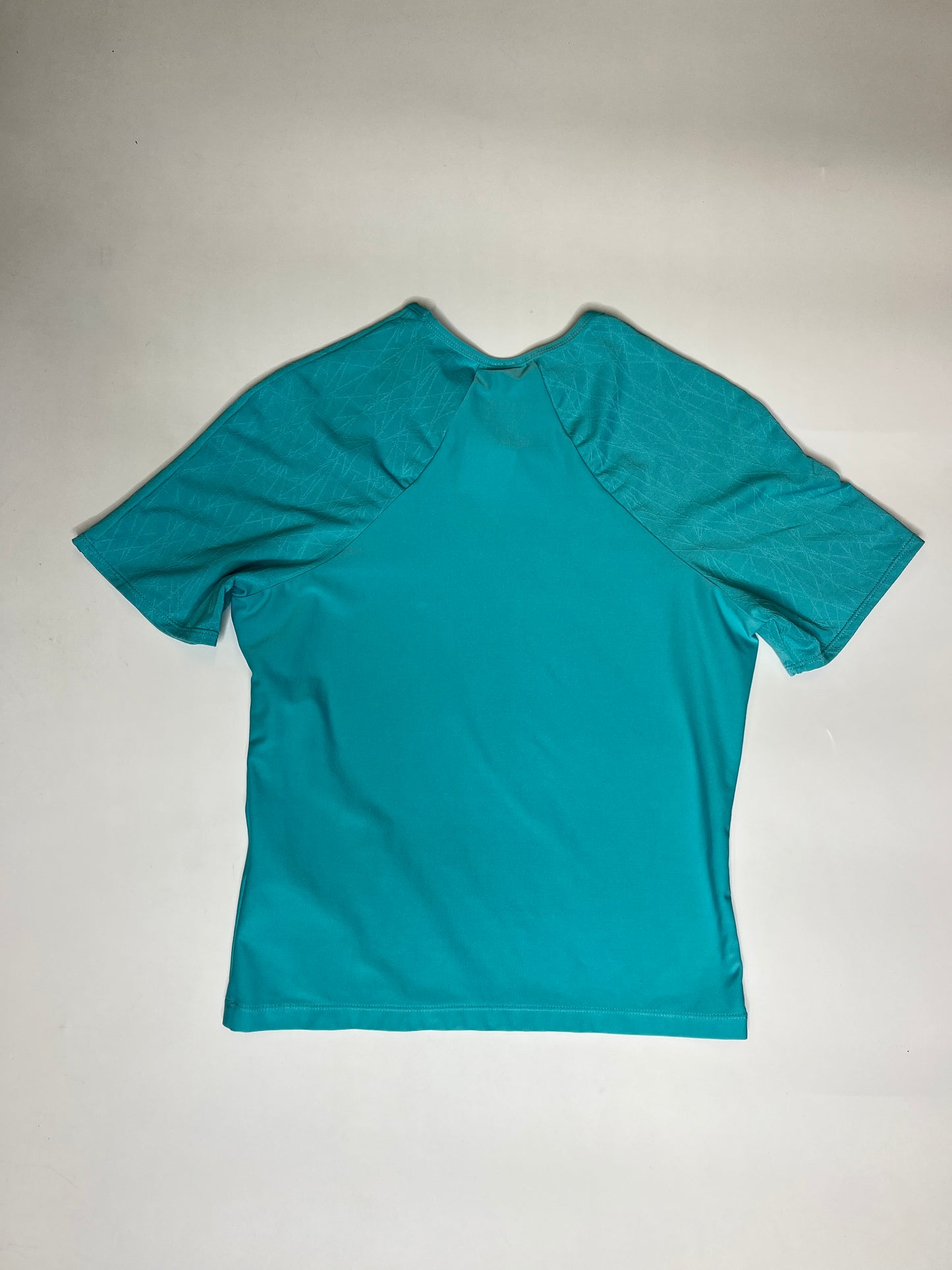 NIKE 2000S SHIRT (~M)