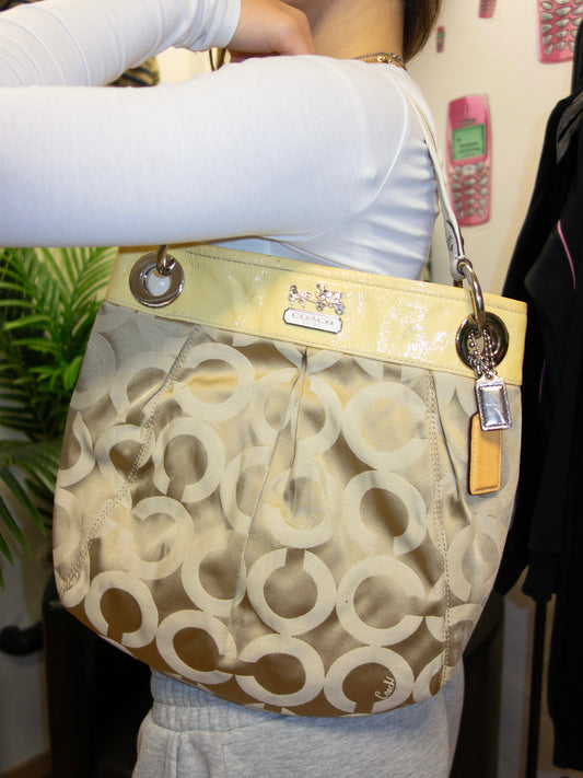 COACH MONOGRAM PURSE