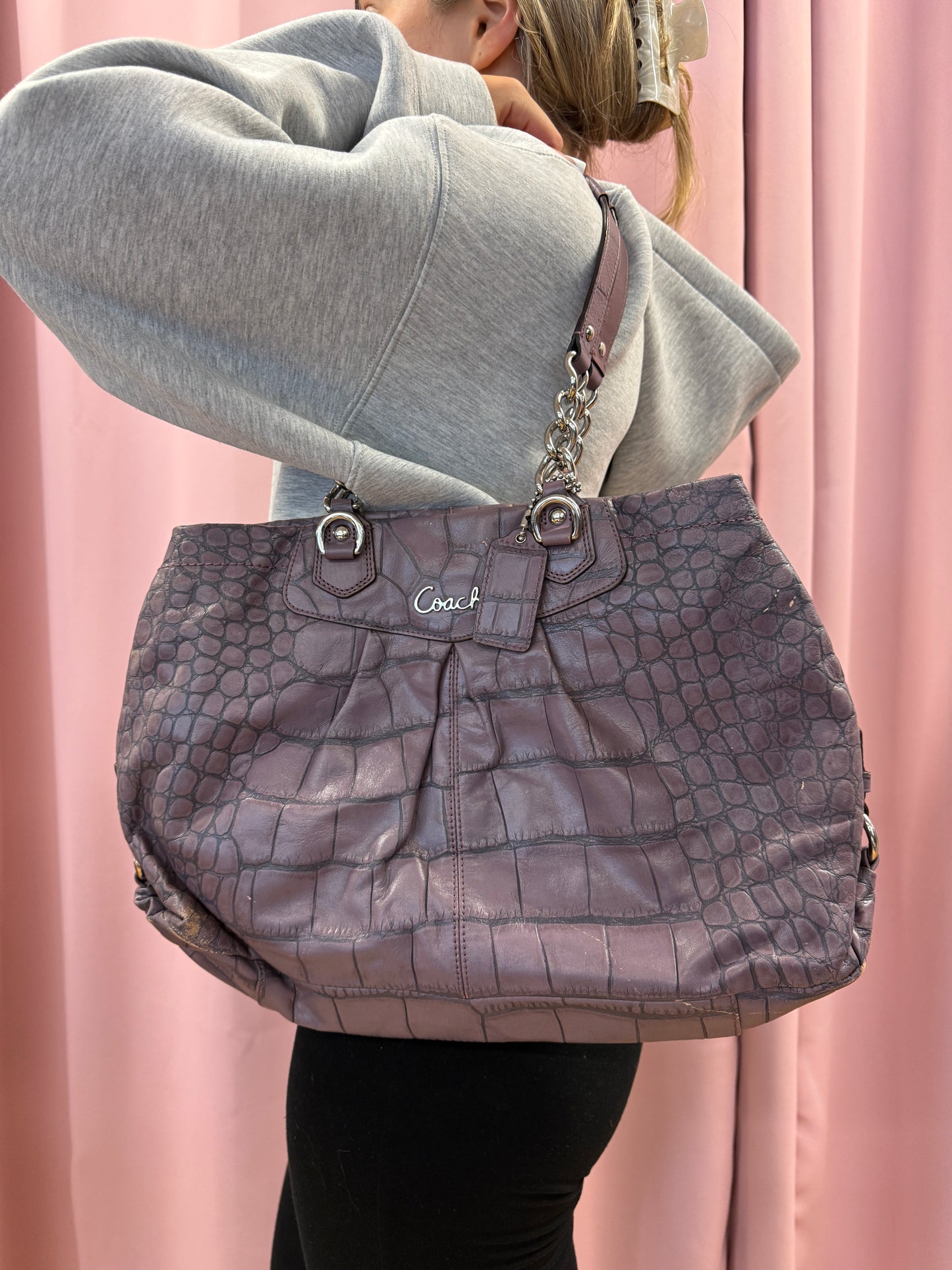 COACH PURSE PURPLE CROC