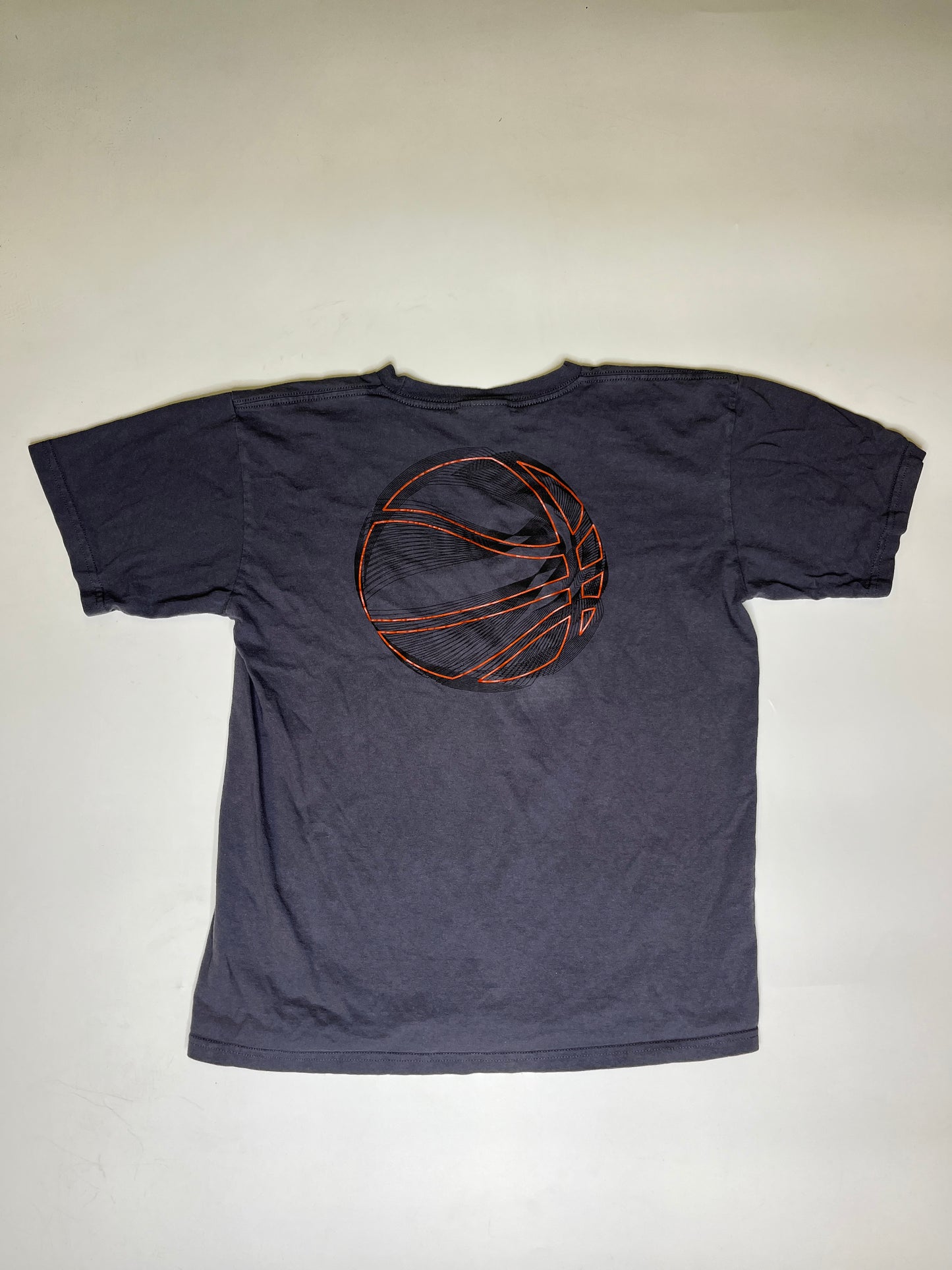 VINTAGE 2000s SPELLOUT NIKE TEE (S)