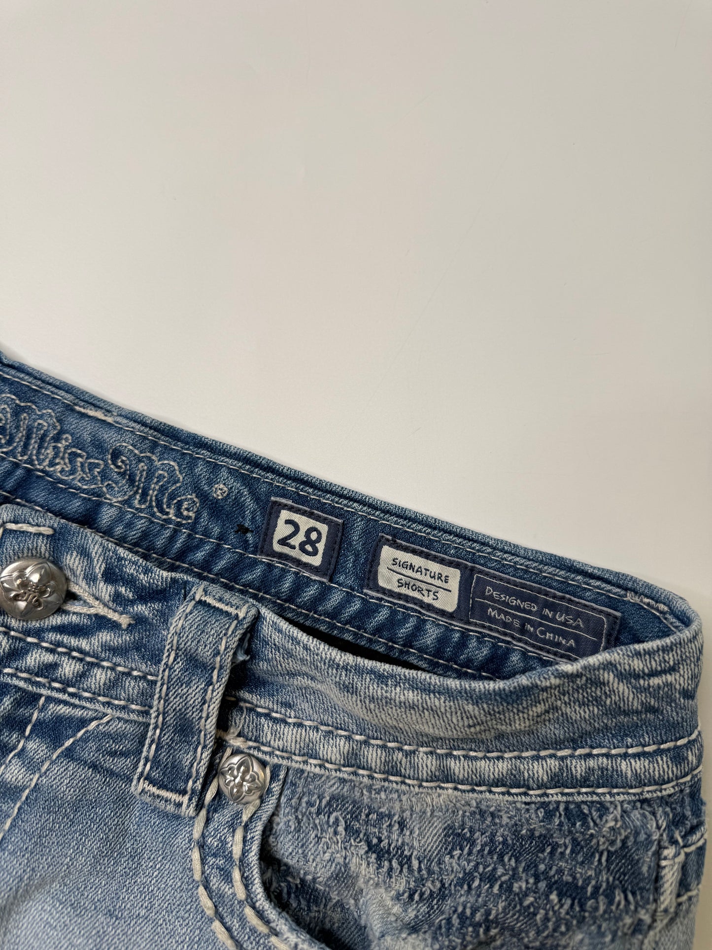 MISS ME DISTRESSED DENIM SHORTS (BLUE) (28)