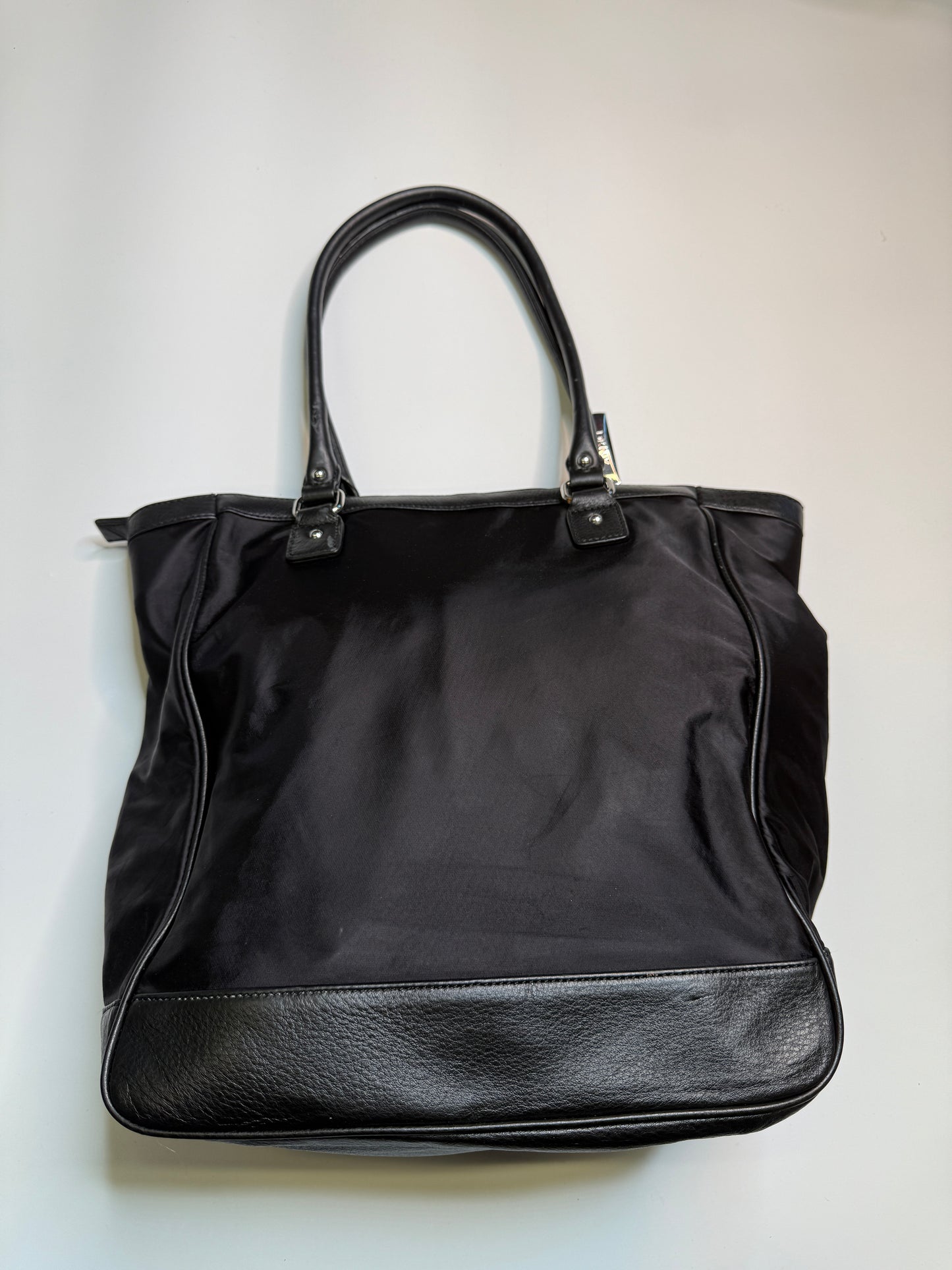 DKNY PURSE WITH REAL LEATHER