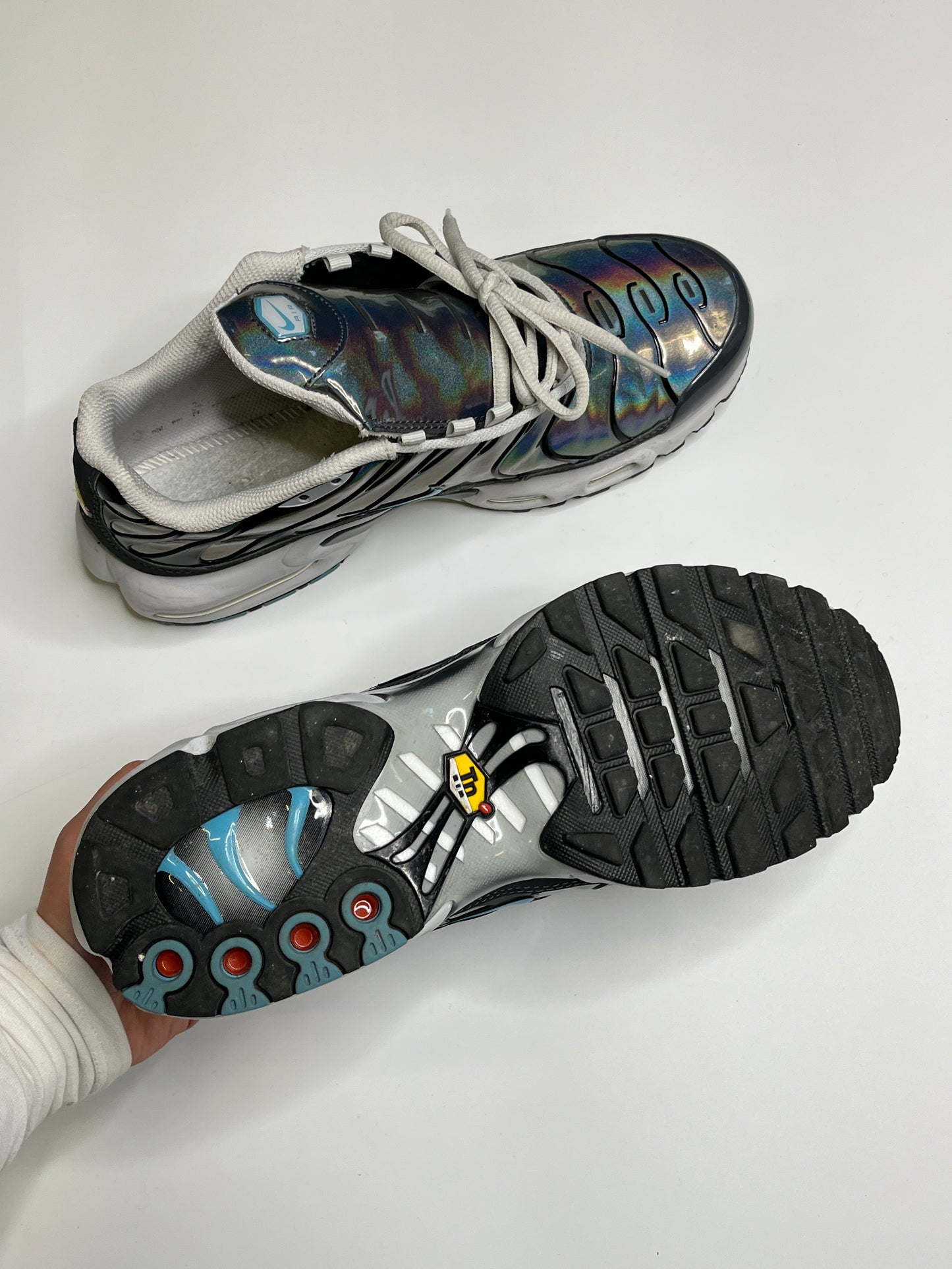 RARE NIKE TN "OG VOLTAGE P" (42)