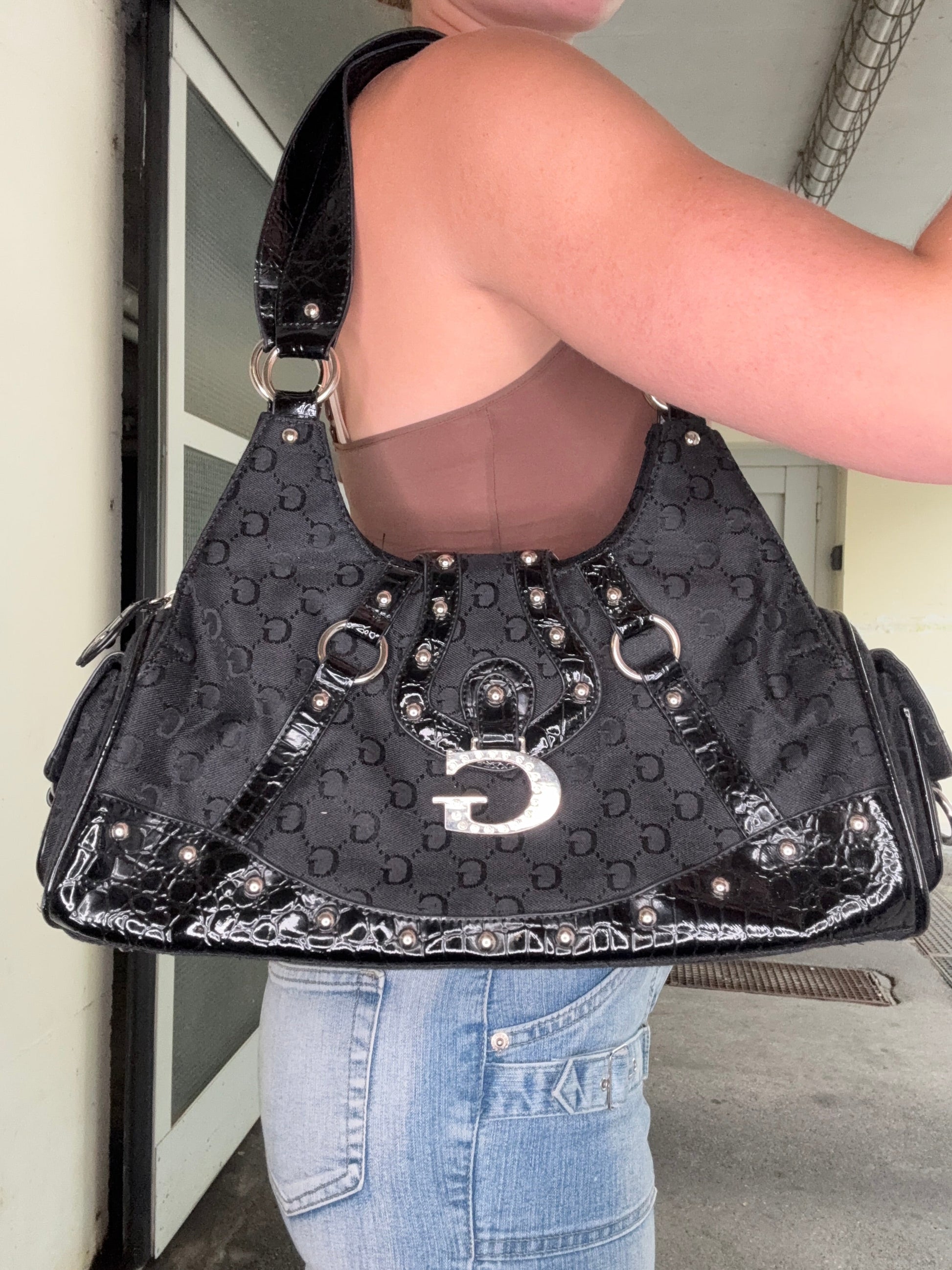 GUESS VINTAGE BLACK MONOGRAM RHINESTONE G HANDBAG