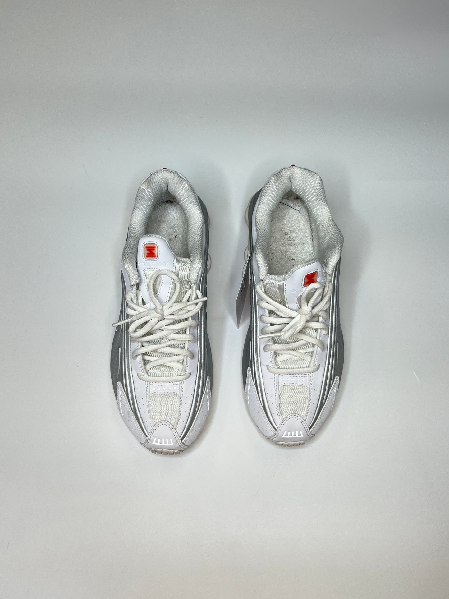 NIKE SHOX R4 (41)