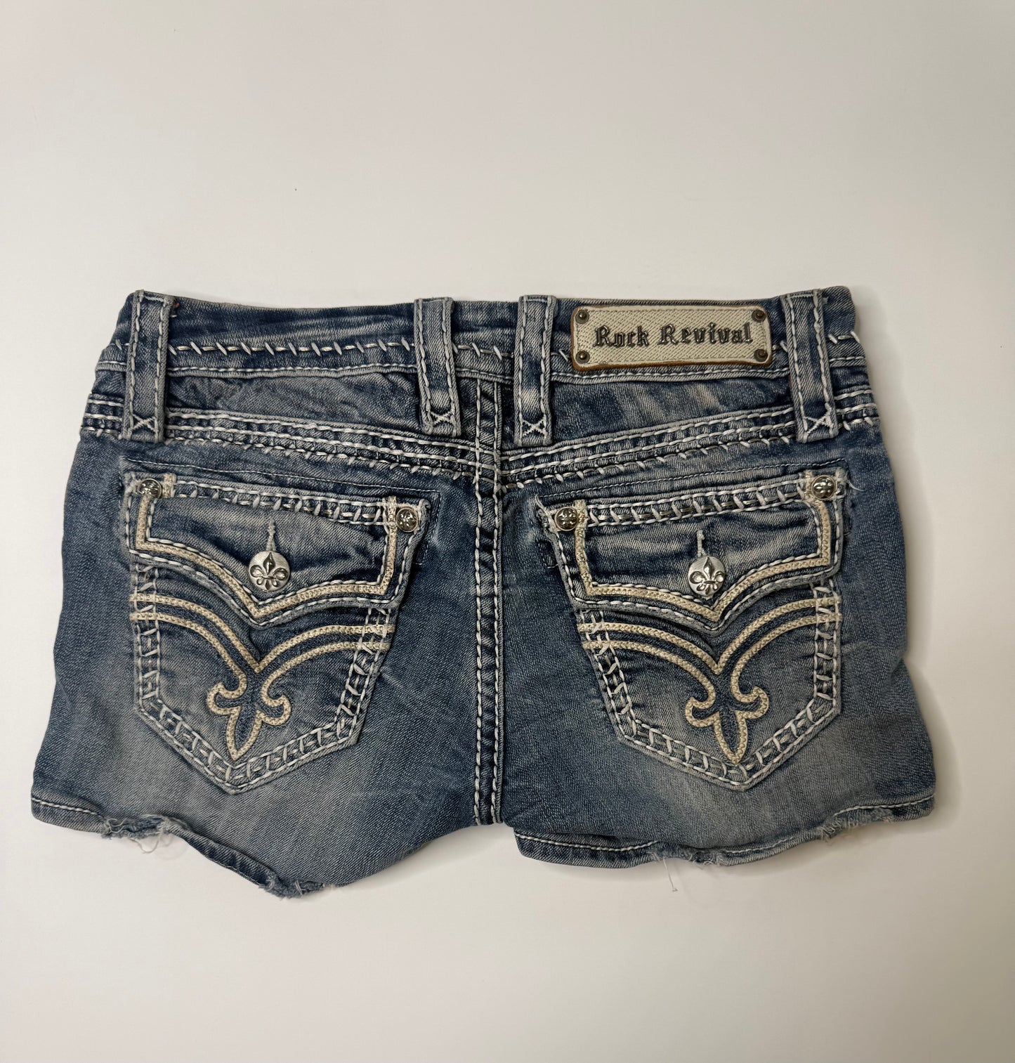 ROCK REVIVAL VINTAGE FLEUR-DE-LIS DENIM SHORTS
