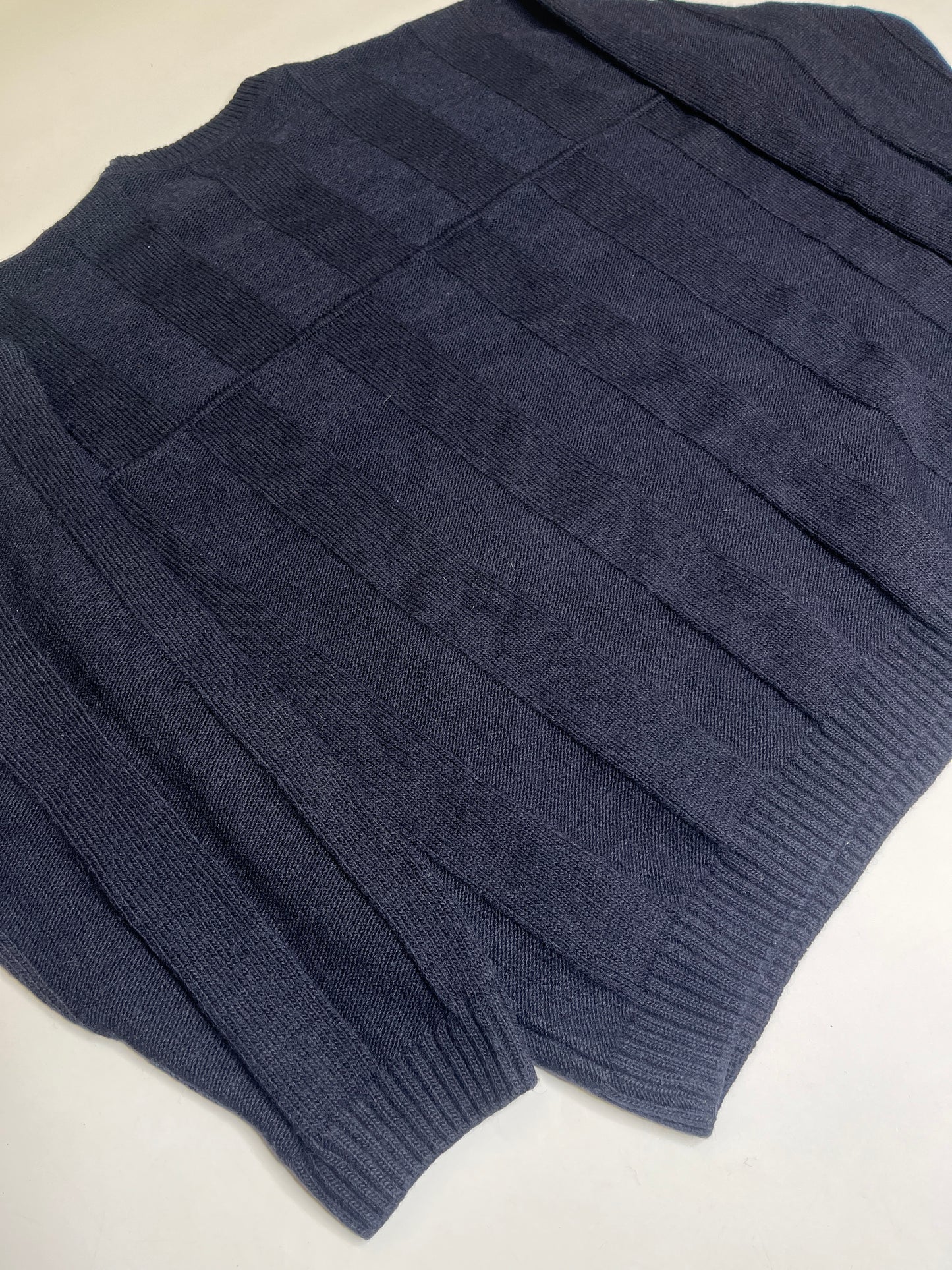 VINTAGE WOOL LACOSTE KNIT SWEATER (~XL, 8)