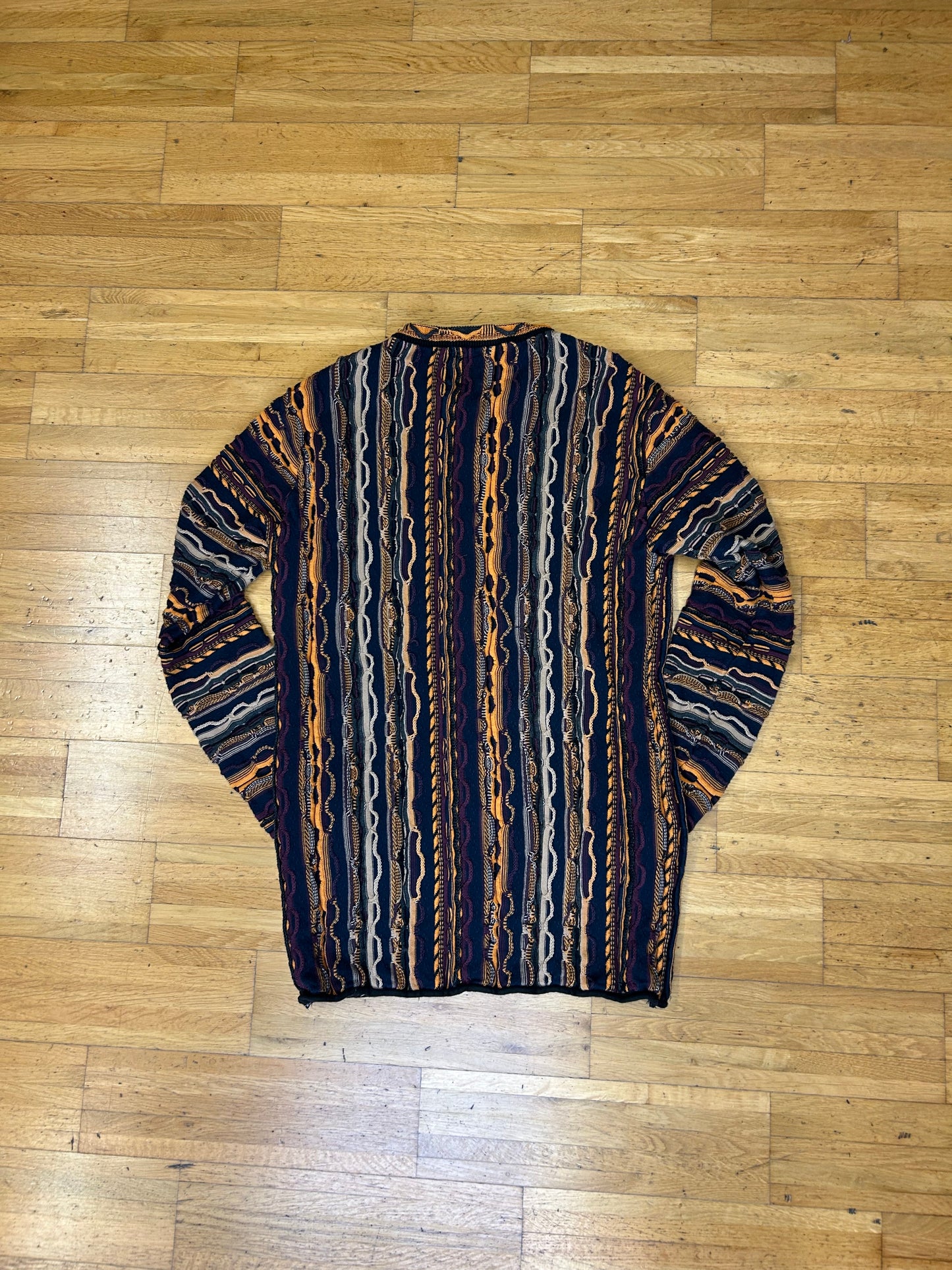 COOGI STYLE SWEATER (M)
