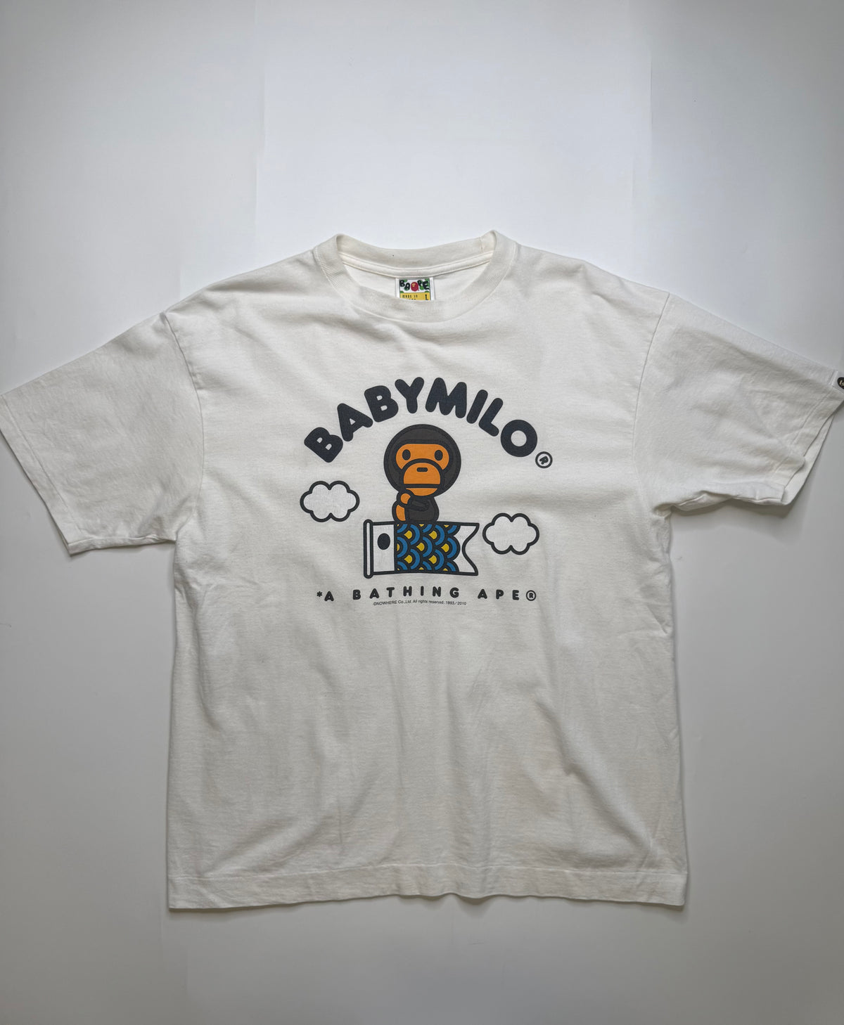BAPE BABY MILO TEE – KOI GRAPHIC (L)