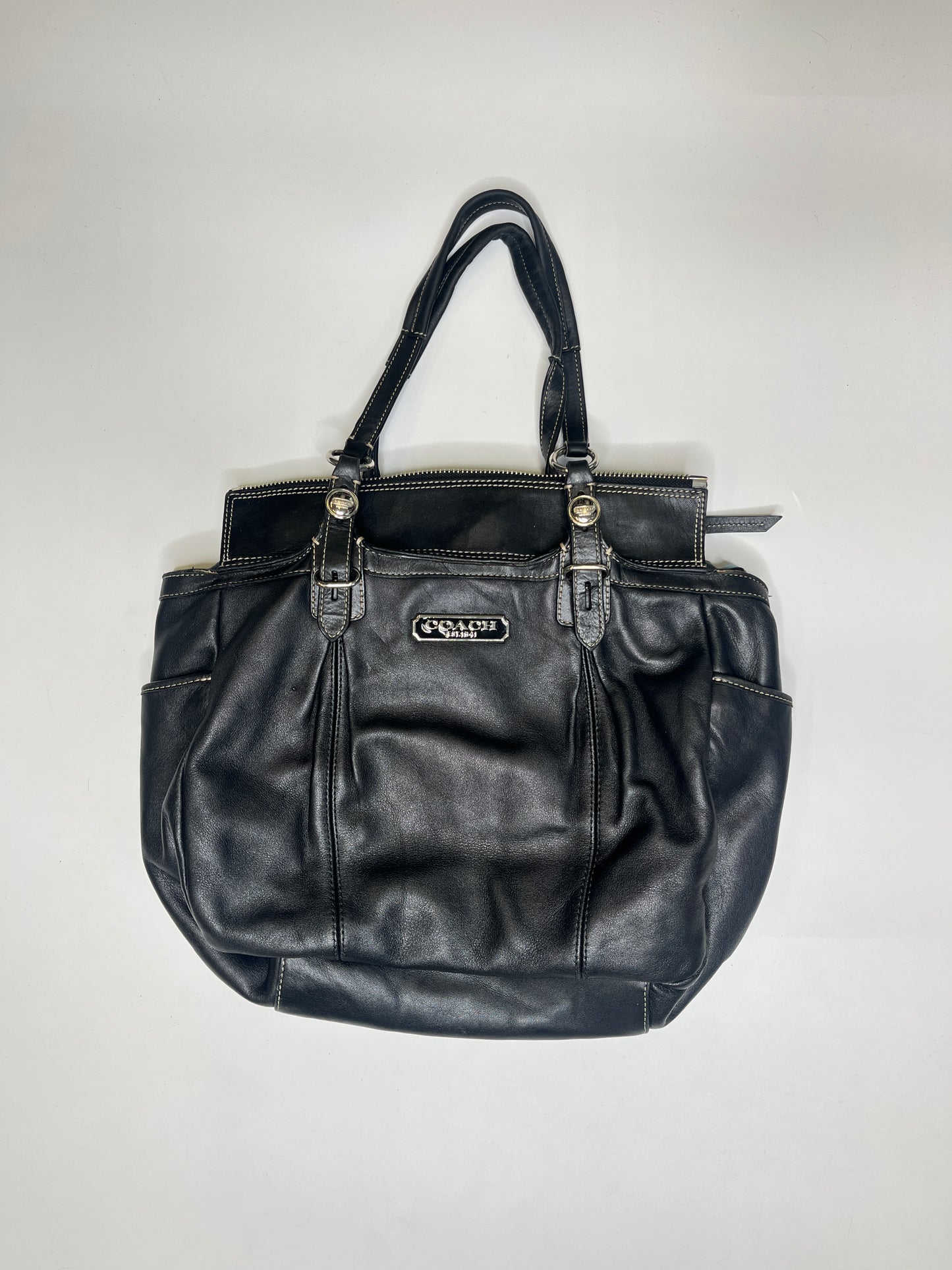 BLACK LEATHER COACH PURSE