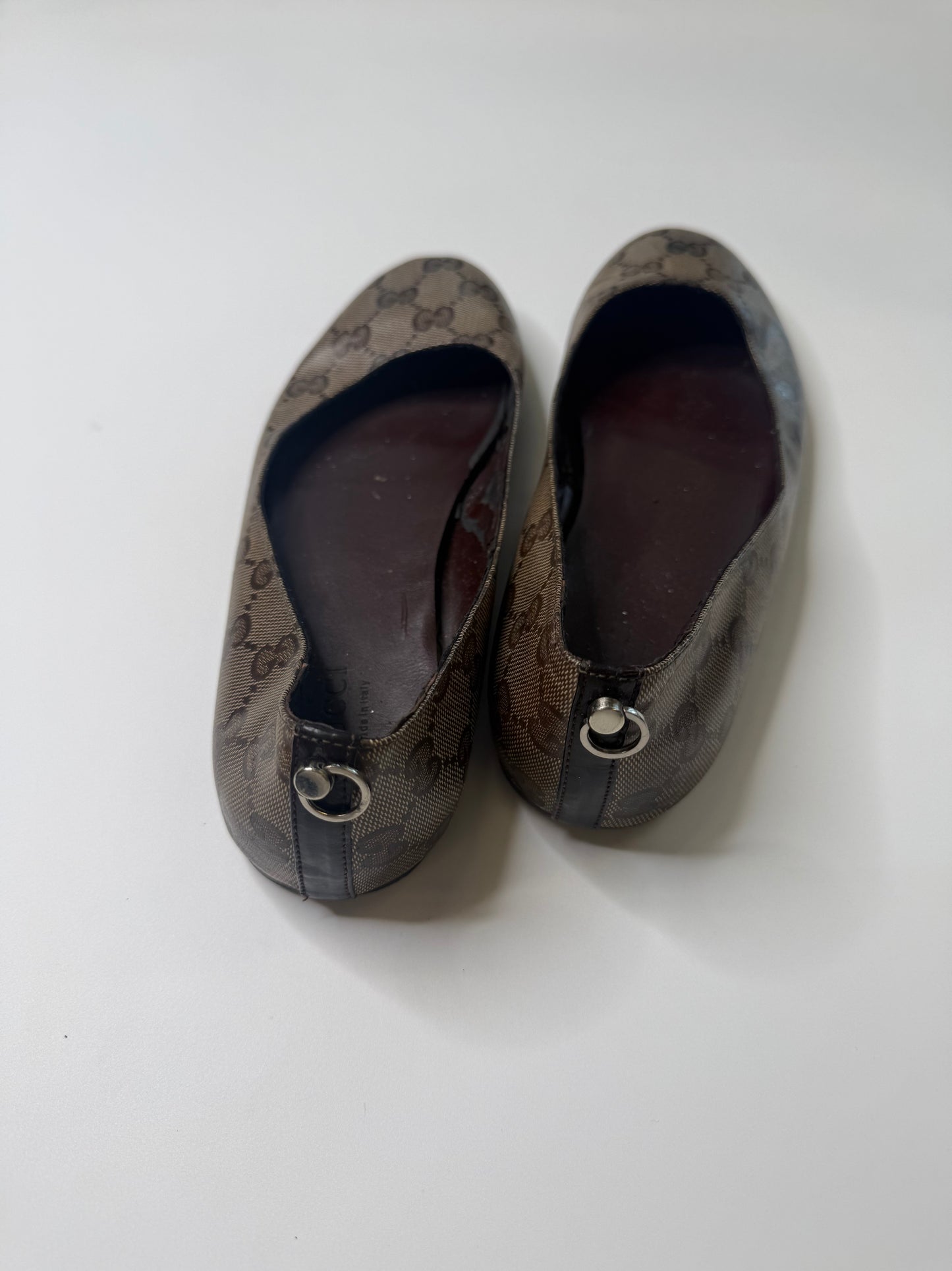 GUCCI VINTAGE GG CANVAS BALLET FLATS