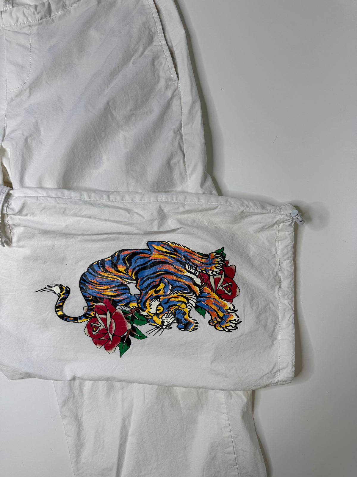 ED HARDY CARGO PANTS (WHITE) (XS)