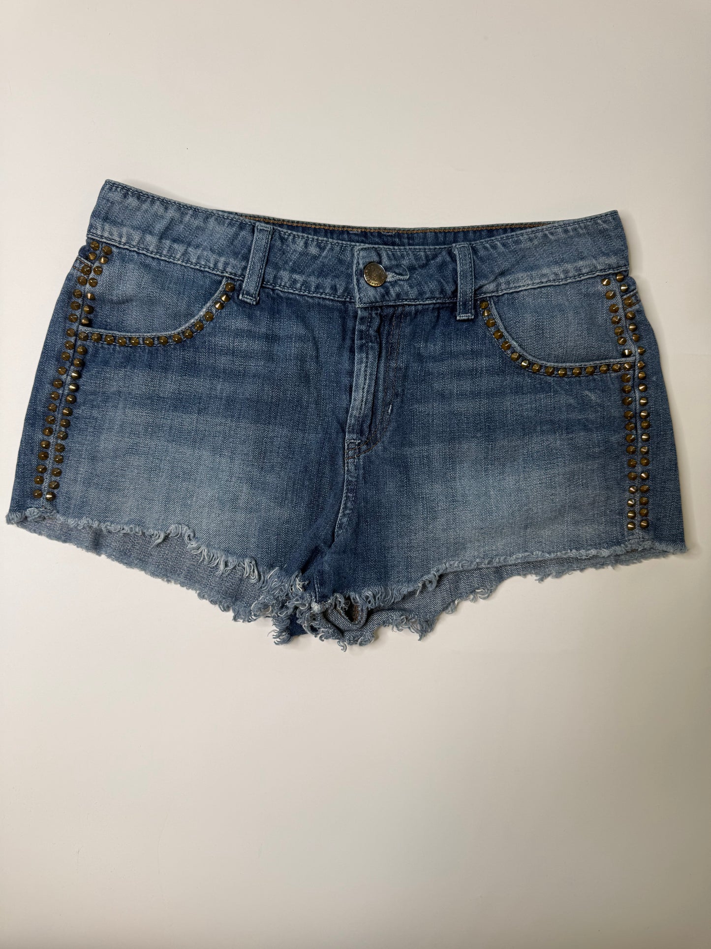 GUESS VINTAGE STUDDED DENIM SHORTS