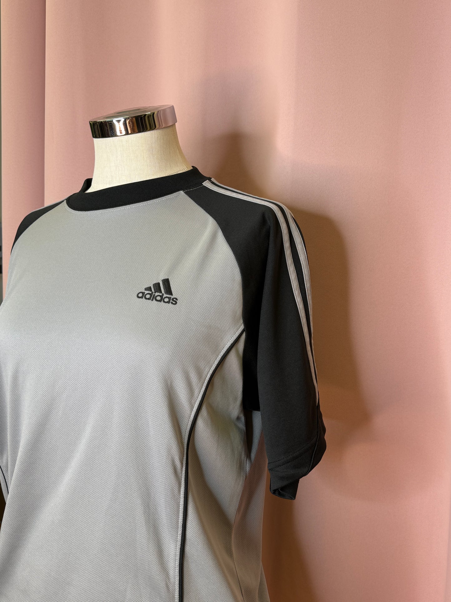 2000s ADIDAS T-SHIRT GREY (L)