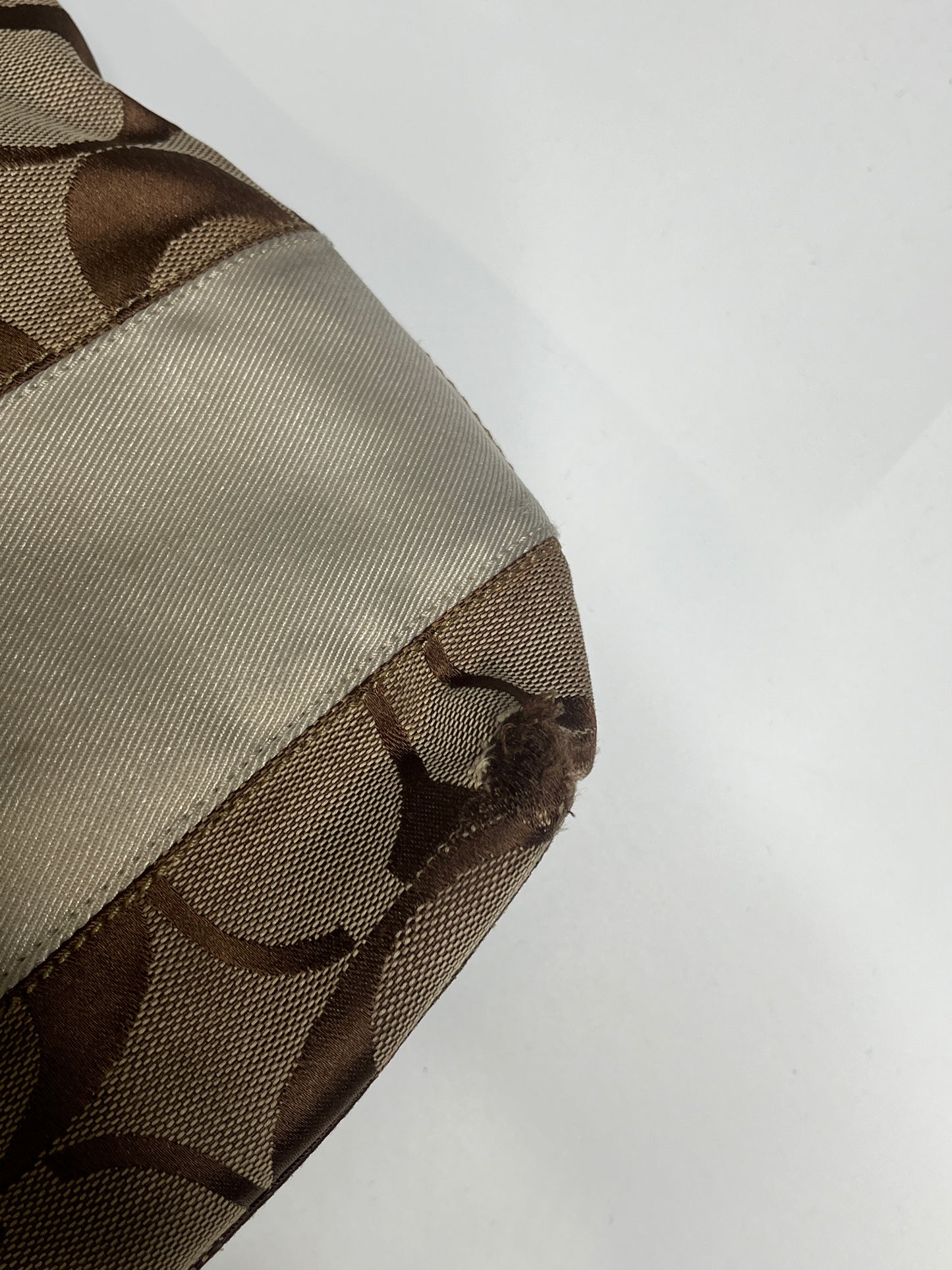 COACH MONOGRAM PURSE