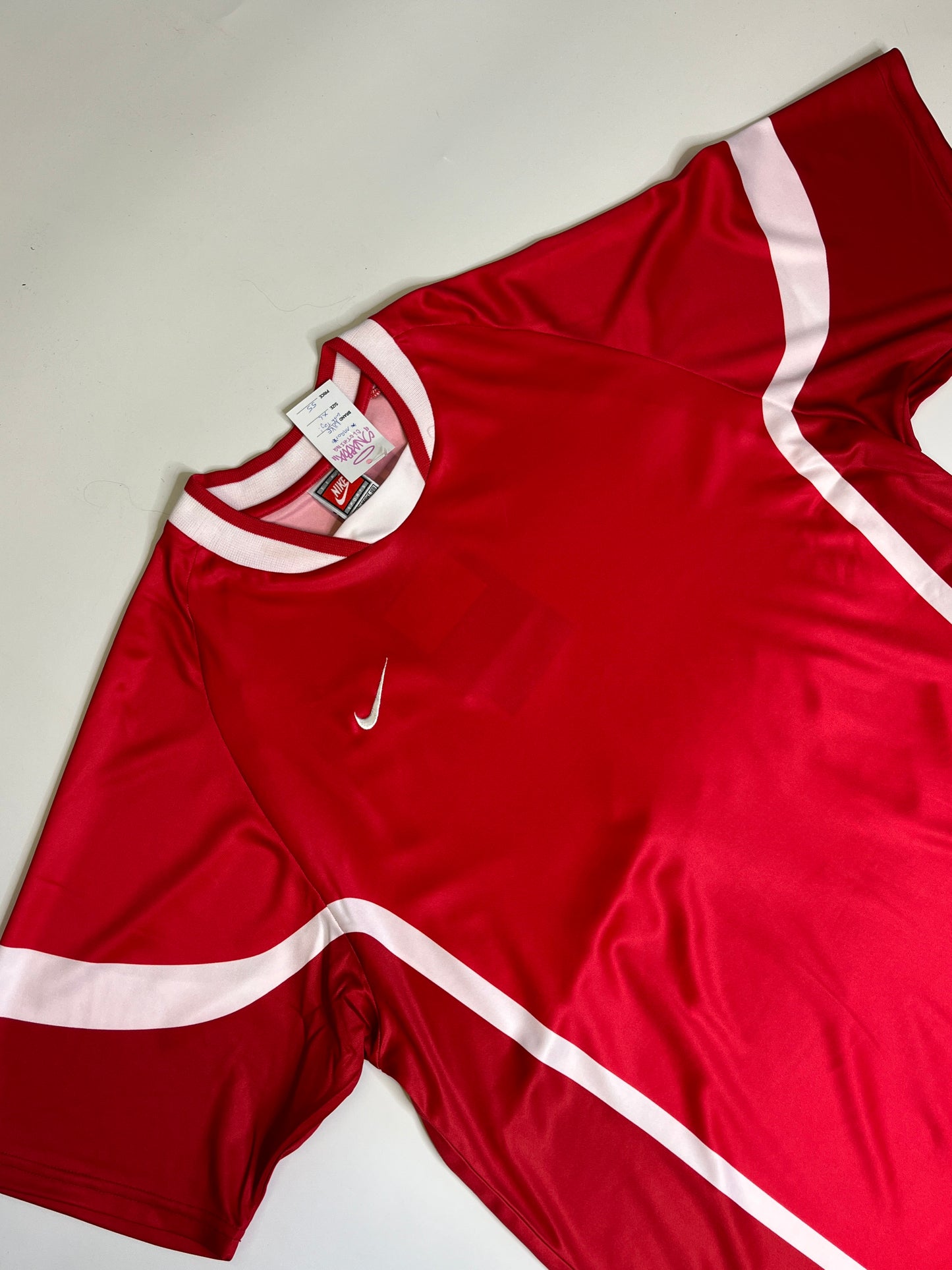 1990S NIKE SHIRT NEW WITH TAG (XL)