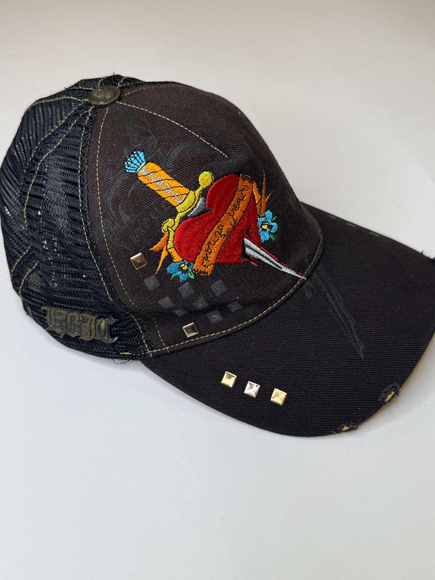 LAGUNA BEACH JEAN CO VINTAGE STUDDED CAP