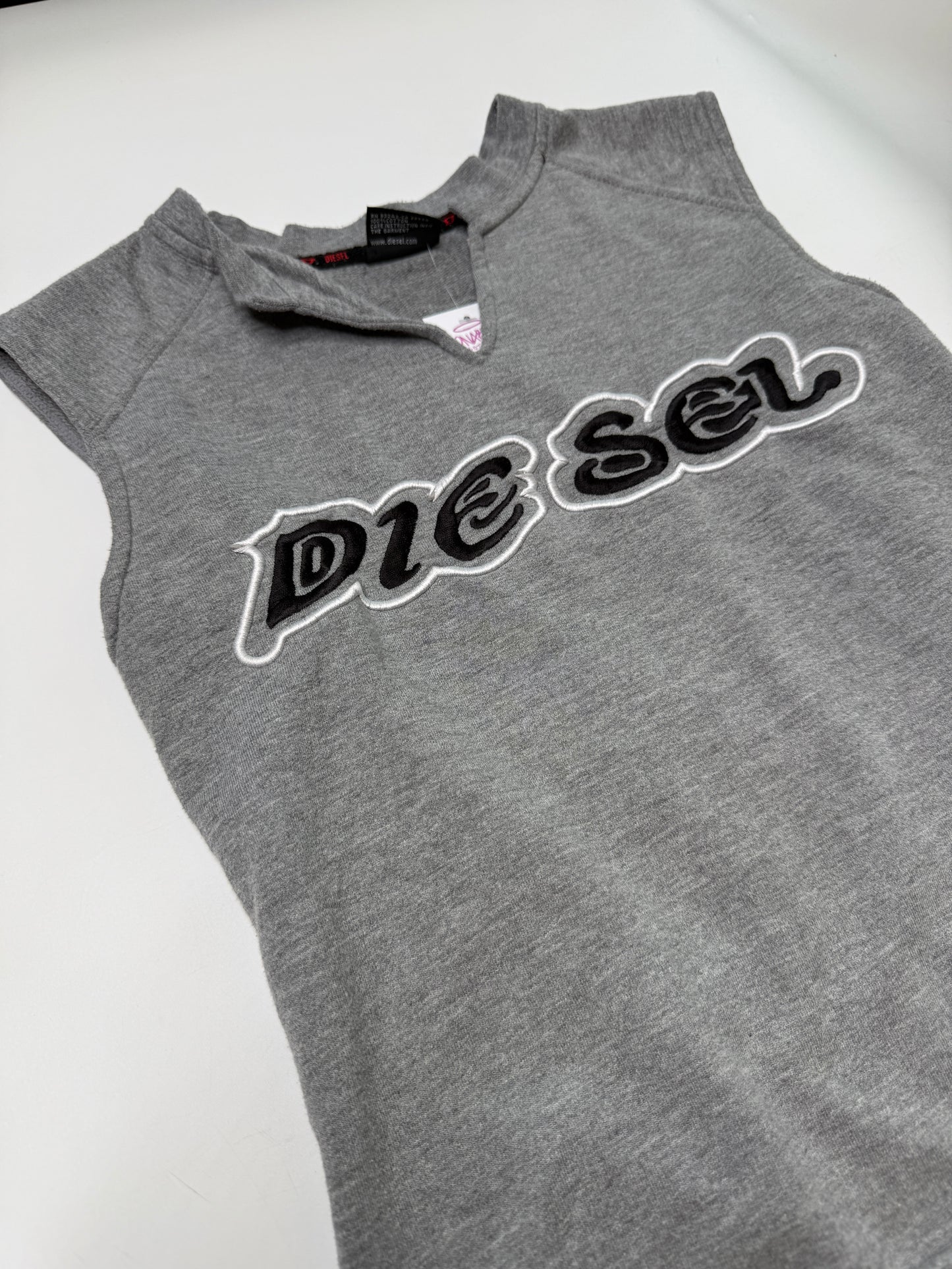 DIESEL VINTAGE EMBROIDERED SLEEVELESS TOP (M)