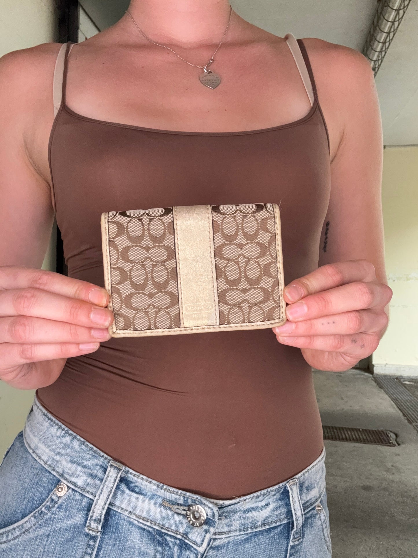 COACH VINTAGE SIGNATURE CANVAS CARD CASE