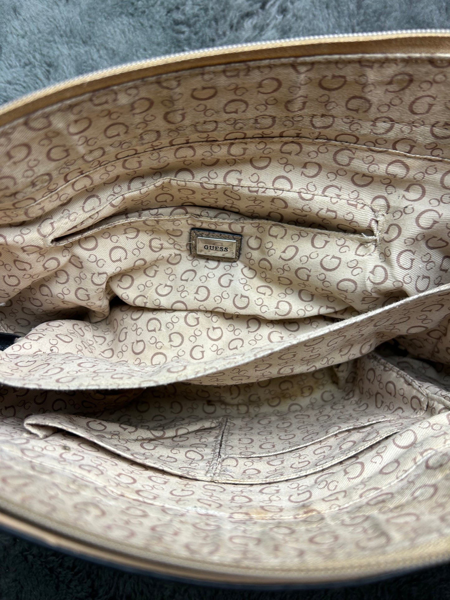 GUESS BAG