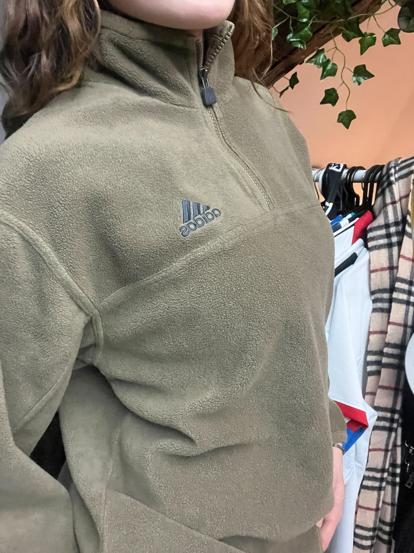 ADIDAS FLEECE KHAKI 1990s! (M)