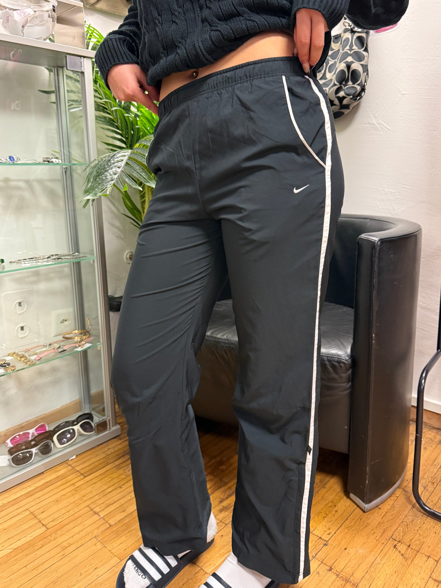 NIKE 2000s PANTS  (M)