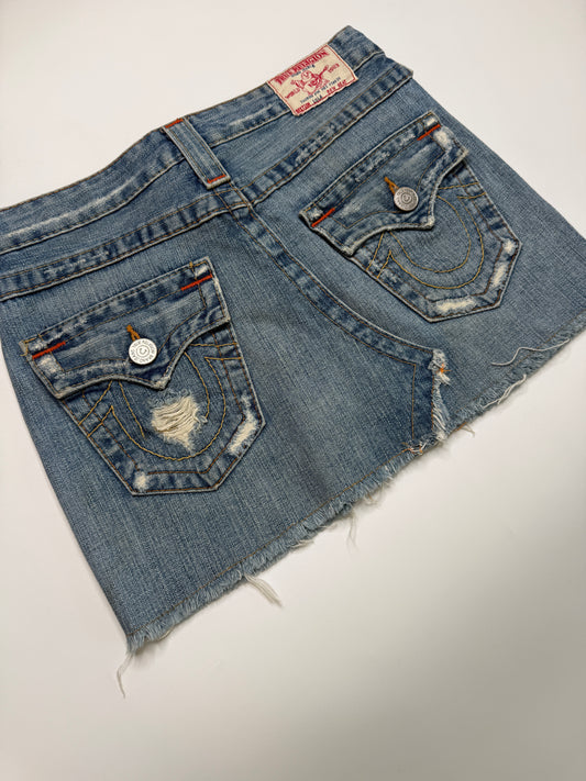 TRUE RELIGION VINTAGE DISTRESSED DENIM MINI SKIRT (25/S-M)