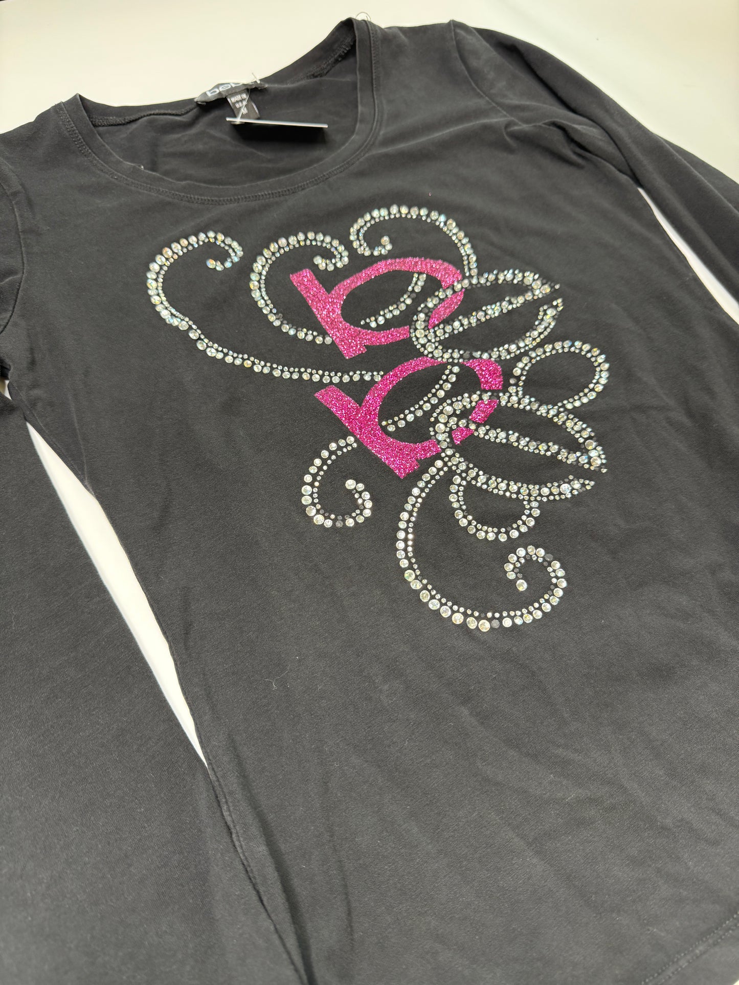 BEBE VINTAGE RHINESTONE LOGO LONG SLEEVE TOP (M)