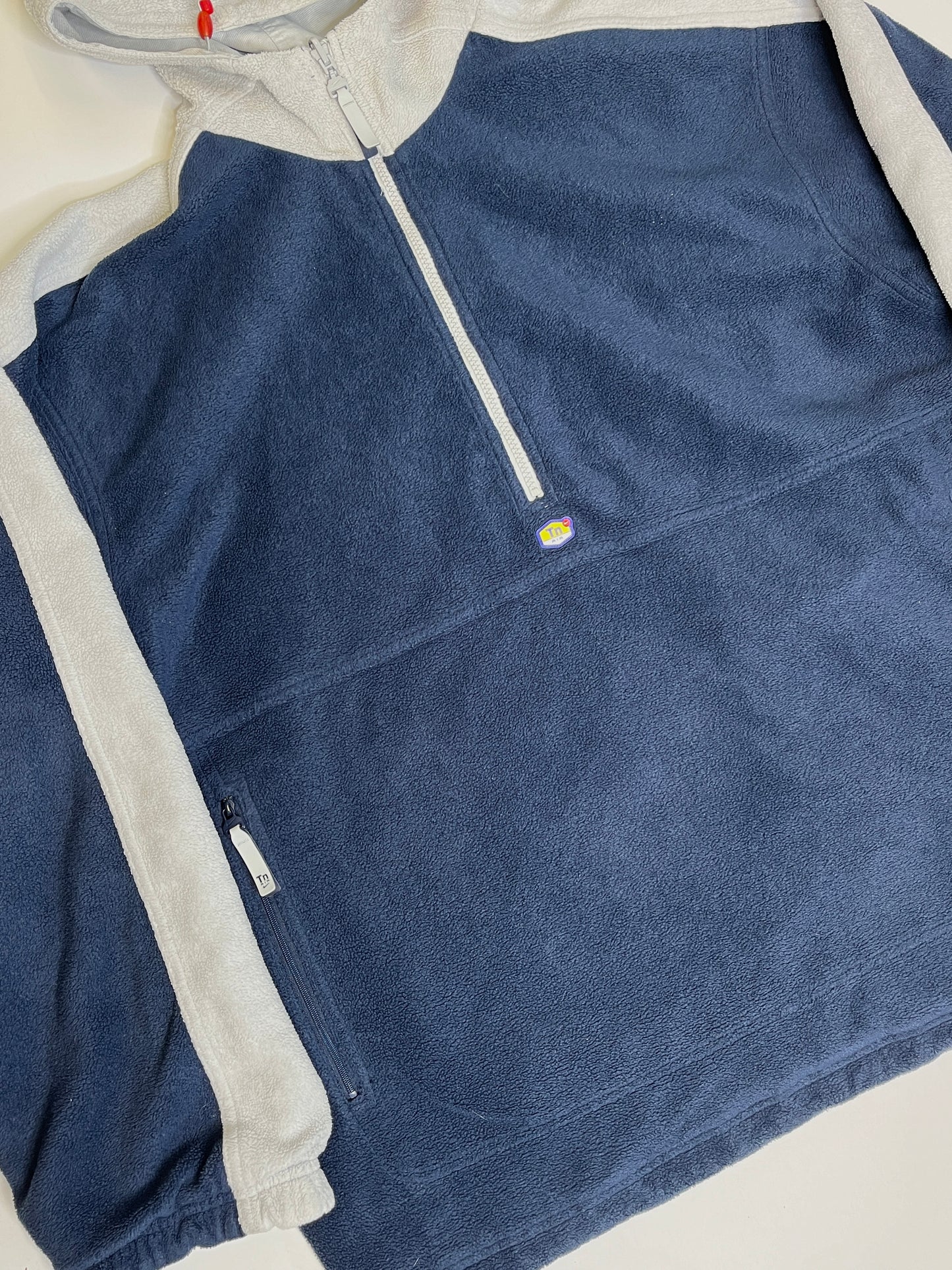 RARE REVERSIBLE (!) NIKE TN QUARTER ZIPPER (XL)