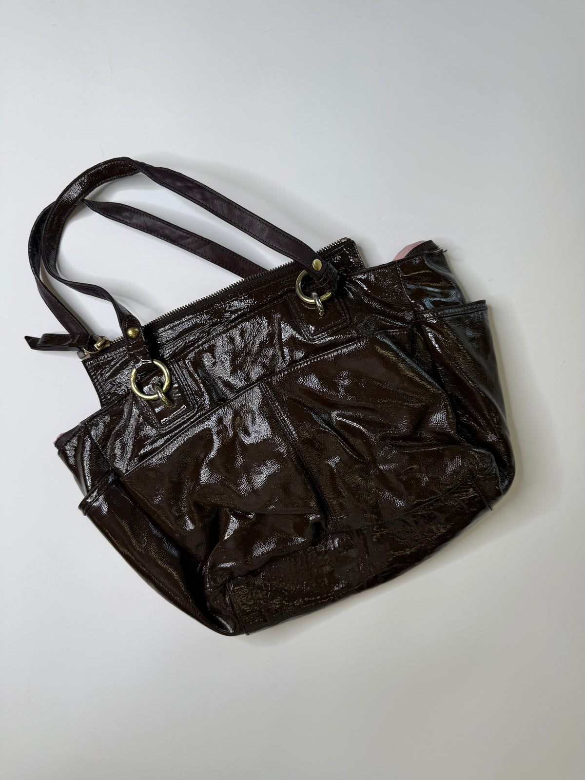 COACH PATENT LEATHER TOTE BAG (BROWN)