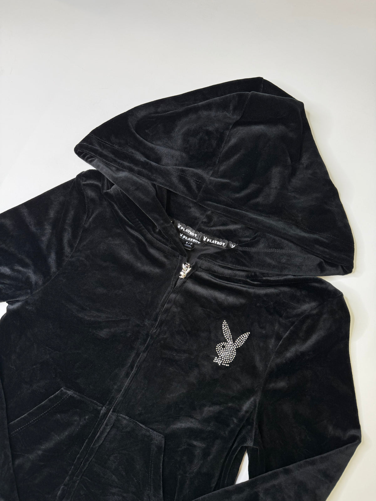 PLAYBOY RHINESTONE BUNNY VELOUR HOODIE HOOD BANDING BLACK (S)