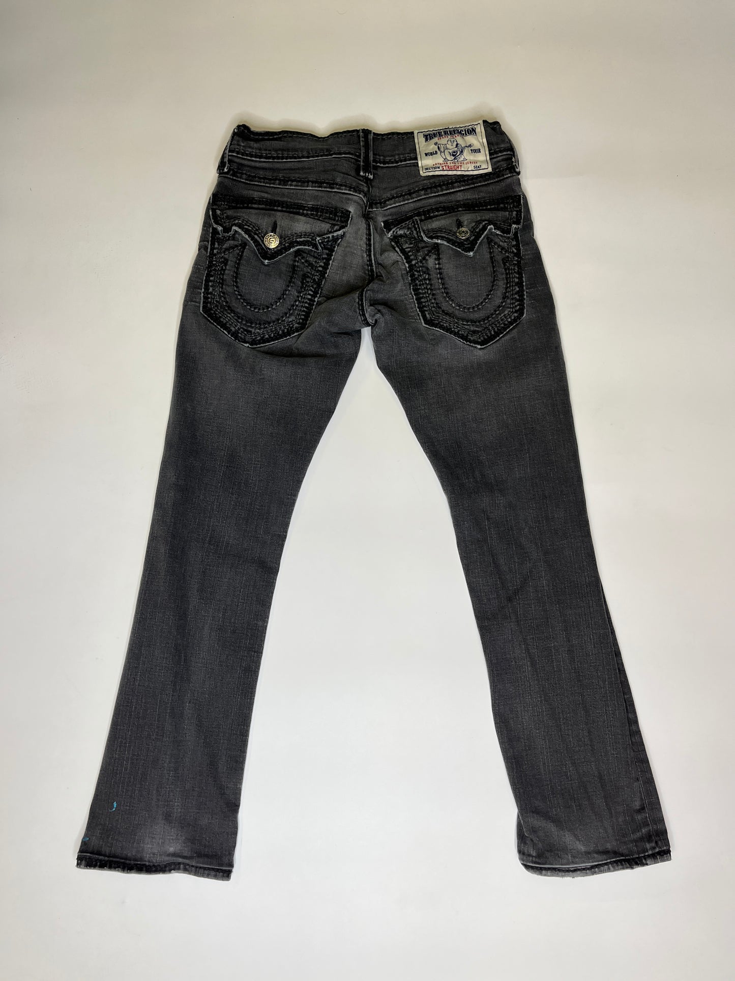 TRUE RELIGION STRAIGHT LEG JEANS (29)