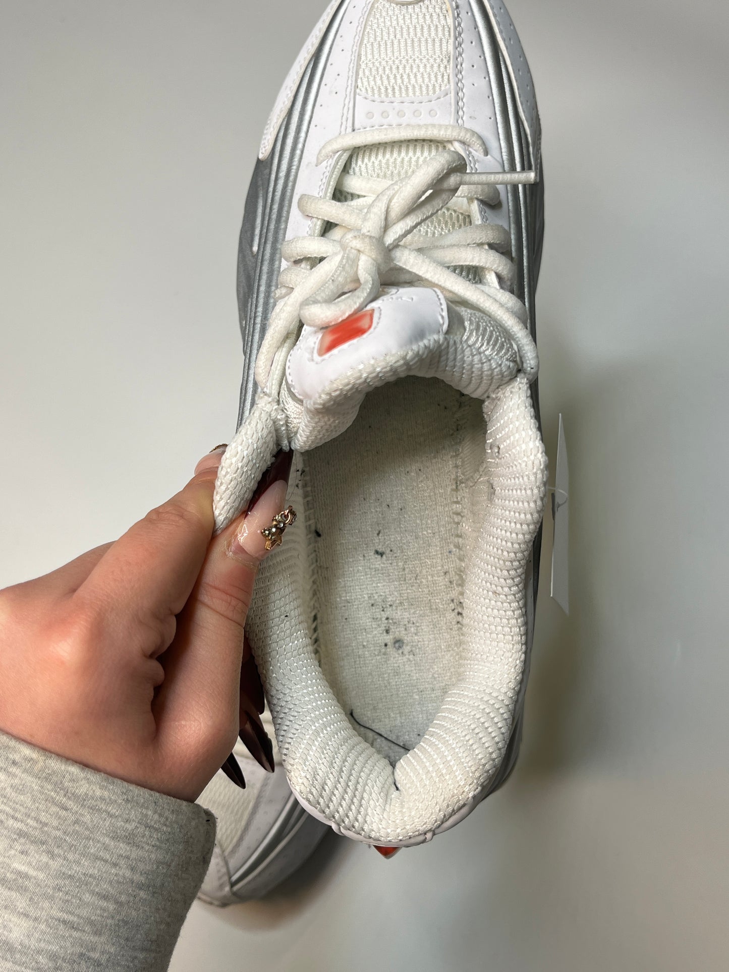 NIKE SHOX R4 (41)