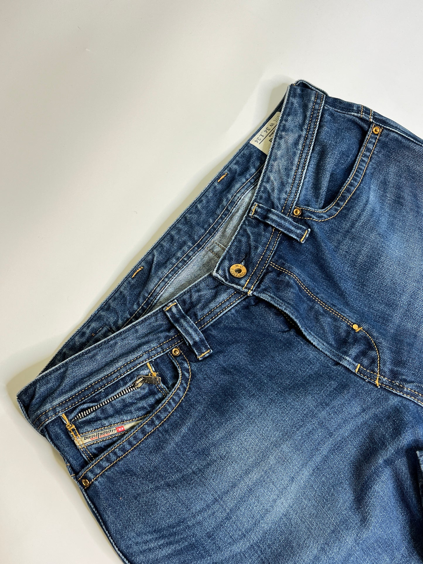 DIESEL JEANS (34/32)