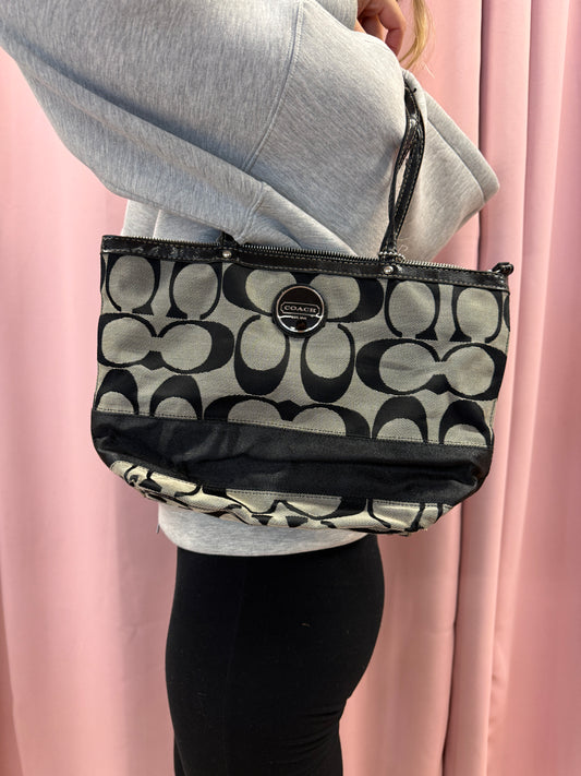 COACH MONOGRAM PURSE