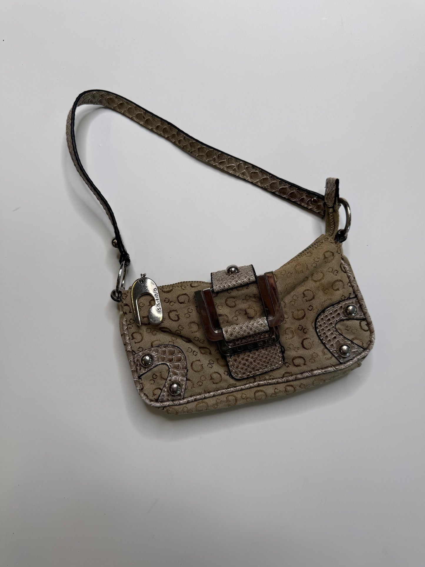 GUESS VINTAGE MONOGRAM CROC-TRIM BAGUETTE BAG