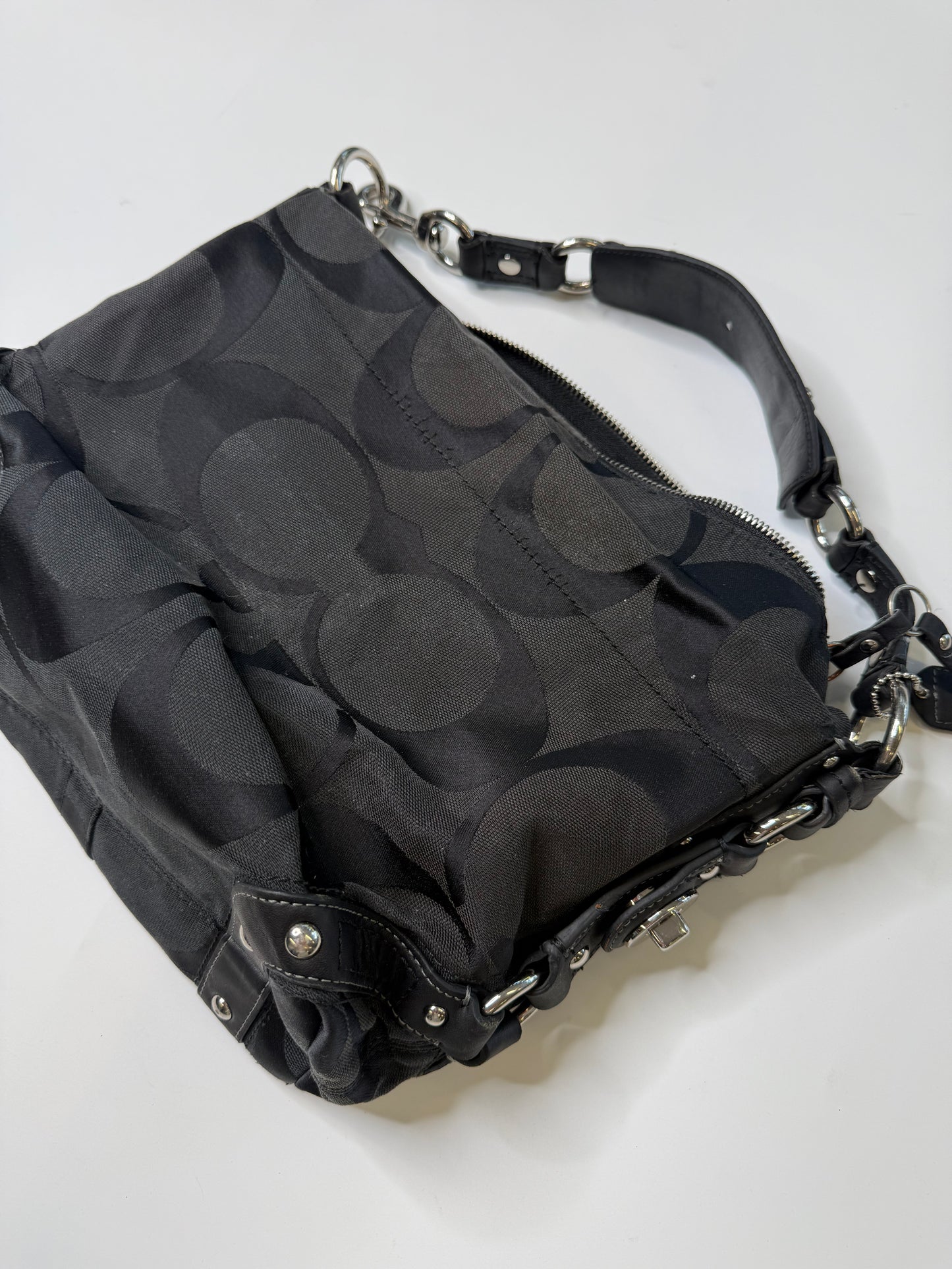 COACH VINTAGE BLACK TONAL SIGNATURE C HOBO BAG