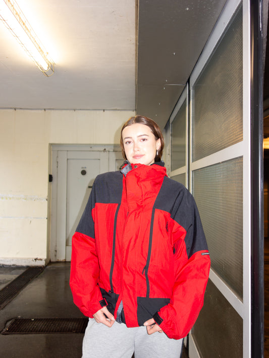 NIKE ACG RAIN JACKET (L)