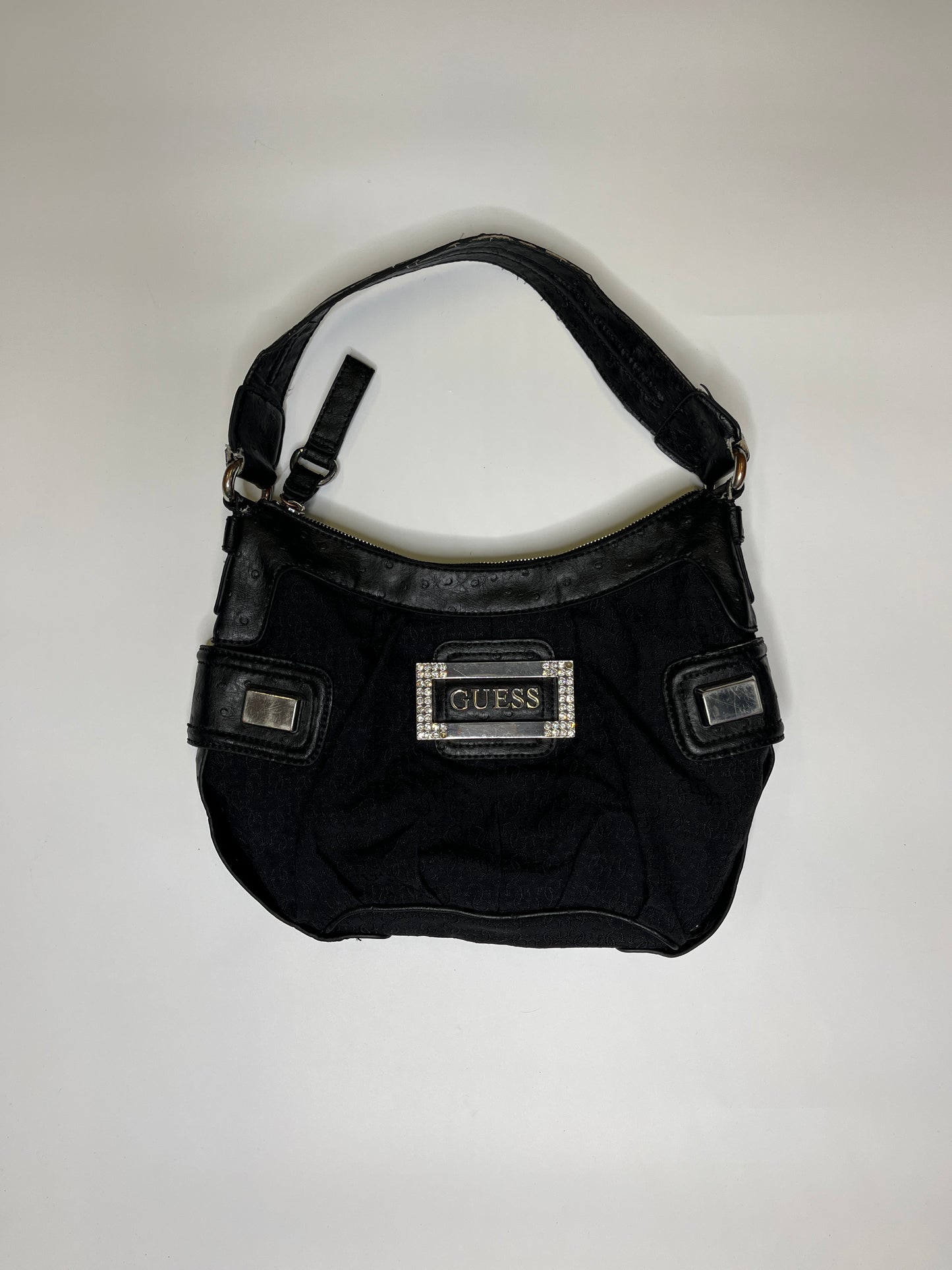 GUESS VINTAGE PURSE