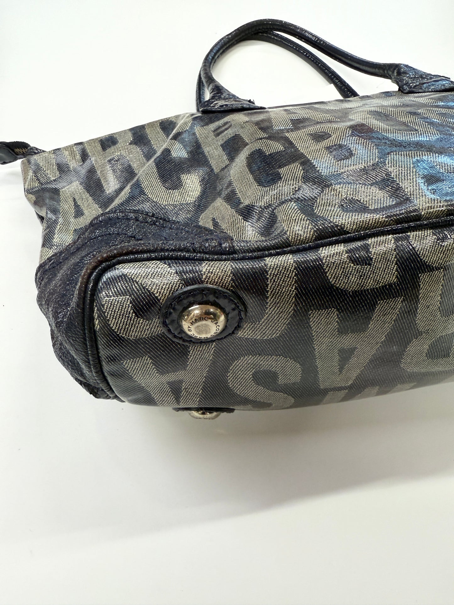 MARC BY MARC JACOBS