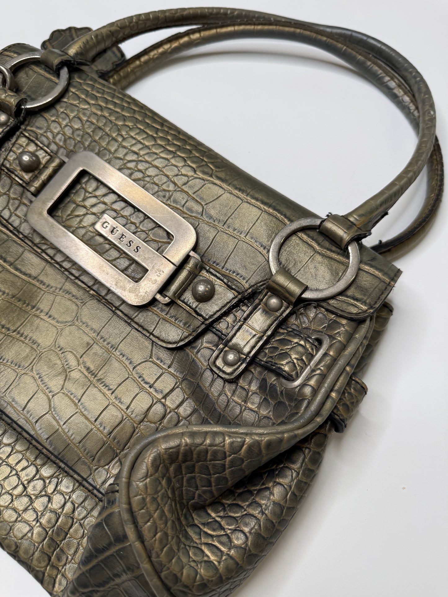 GUESS CROC EMBOSSED BAG (PEWTER)