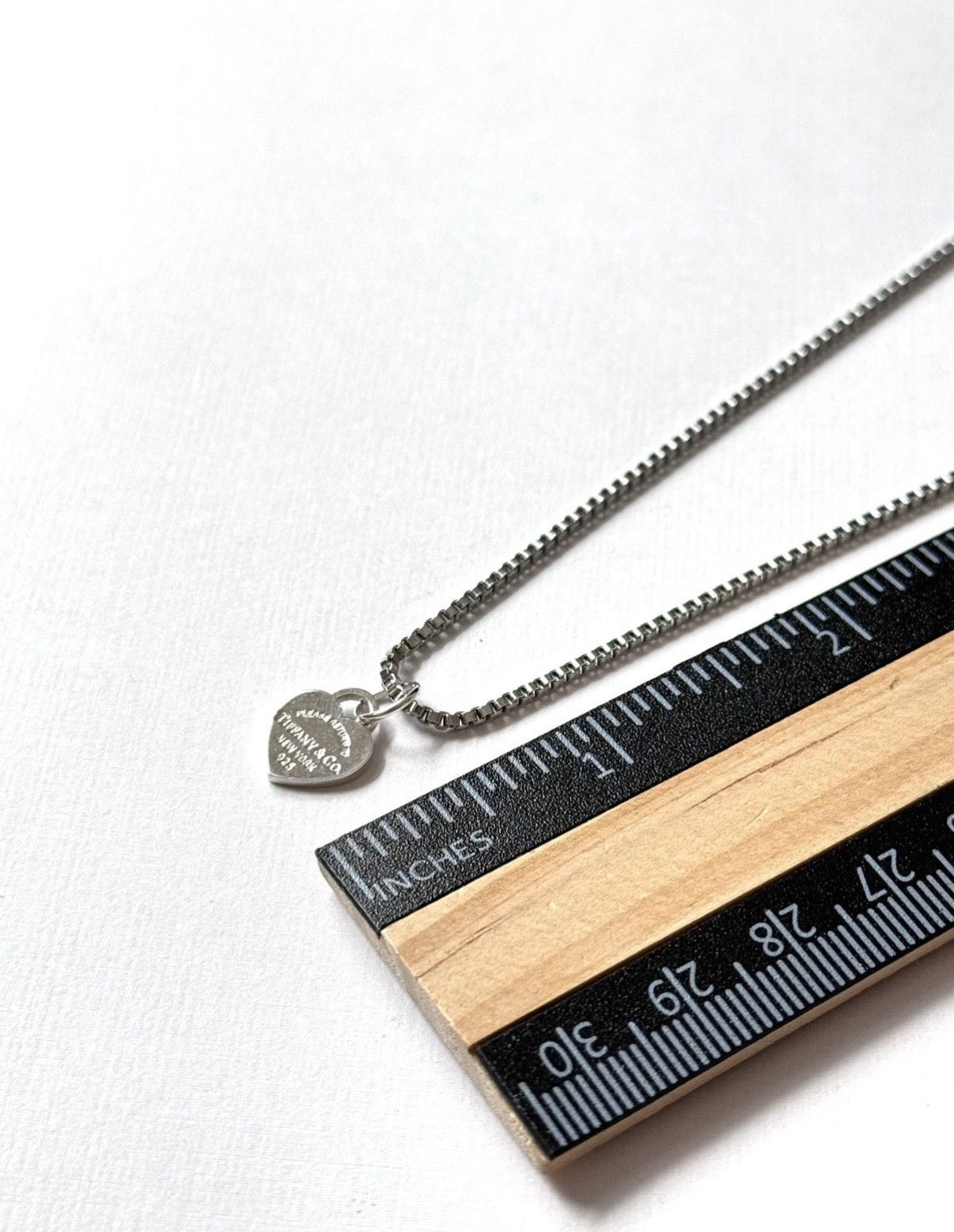 TIFFANY & CO HEART TAG VINTAGE NECKLACE