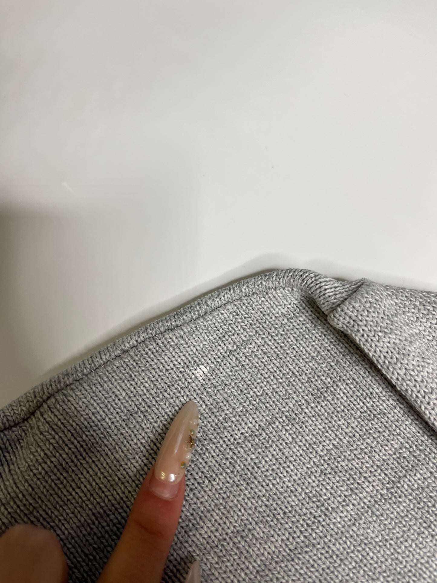 LACOSTE KNIT SWEATER (~M)