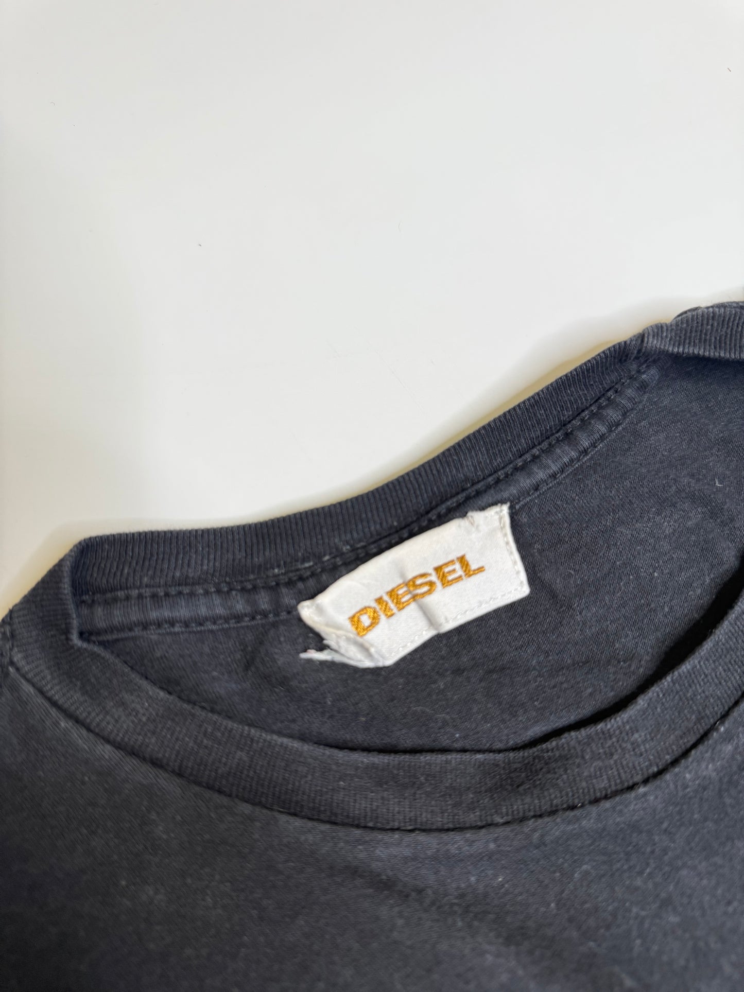 VINTAGE BLACK DIESEL SHIRT (-M)