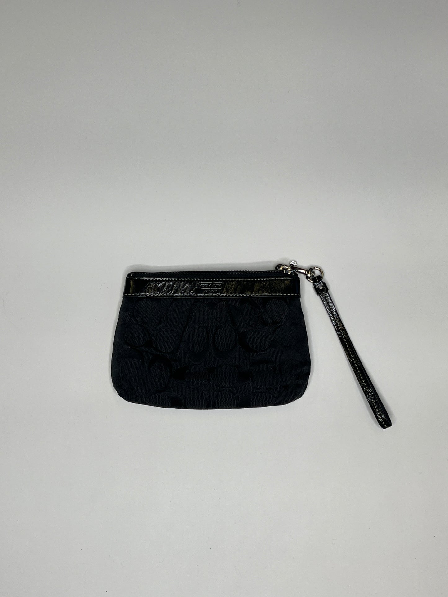 COACH WRISTLET MONOGRAM