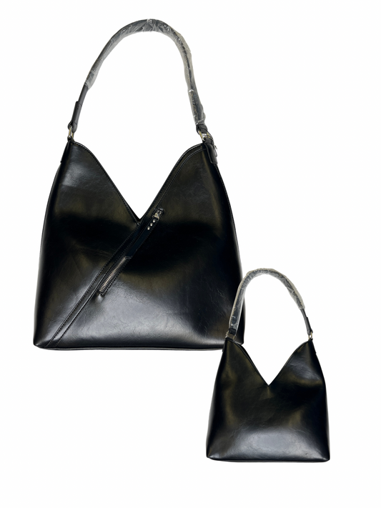 BLACK PURSE